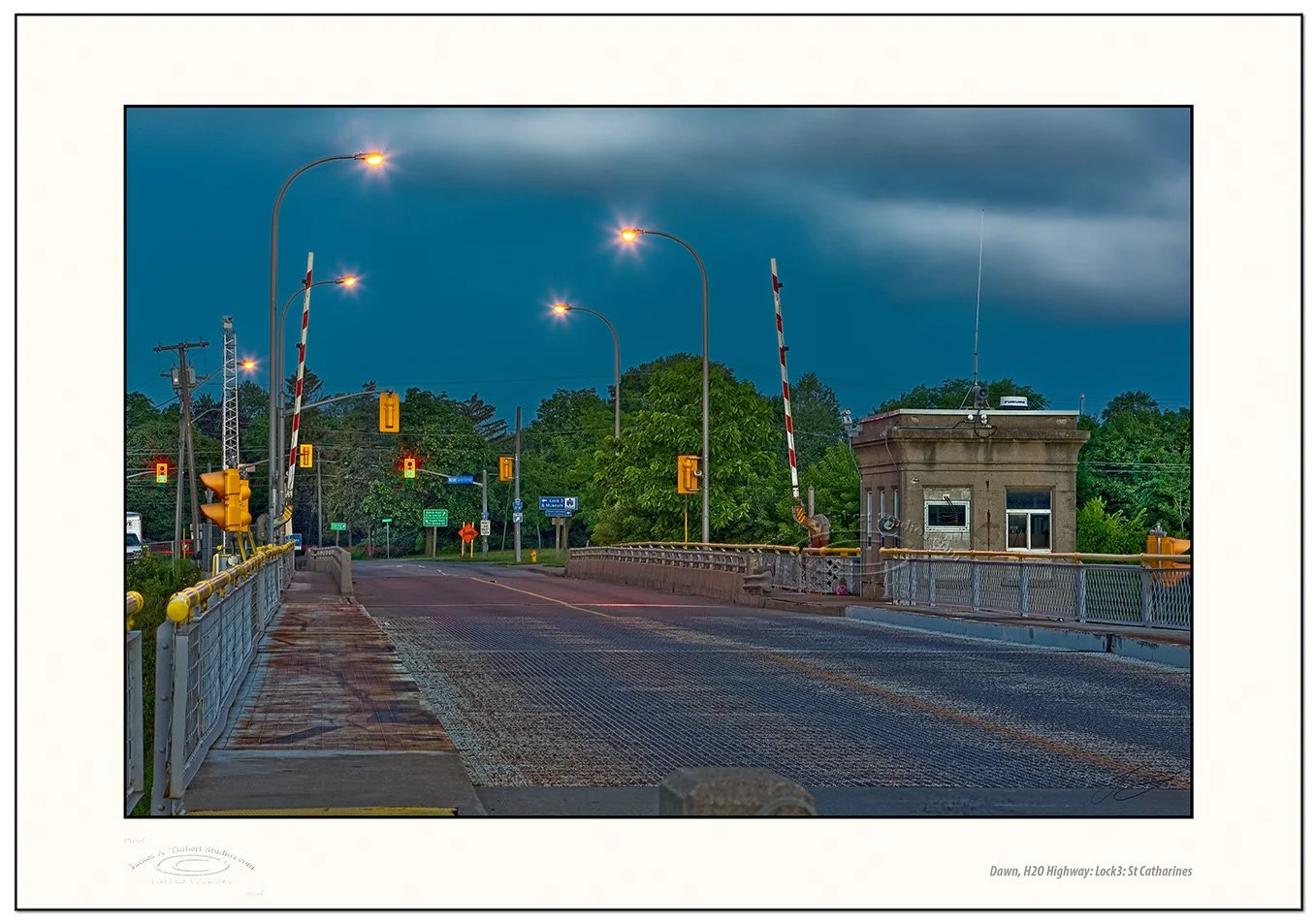 Drawbridge-ControlHouse_MG_4024_080804-V2-2px-Frame-prepress.jpg