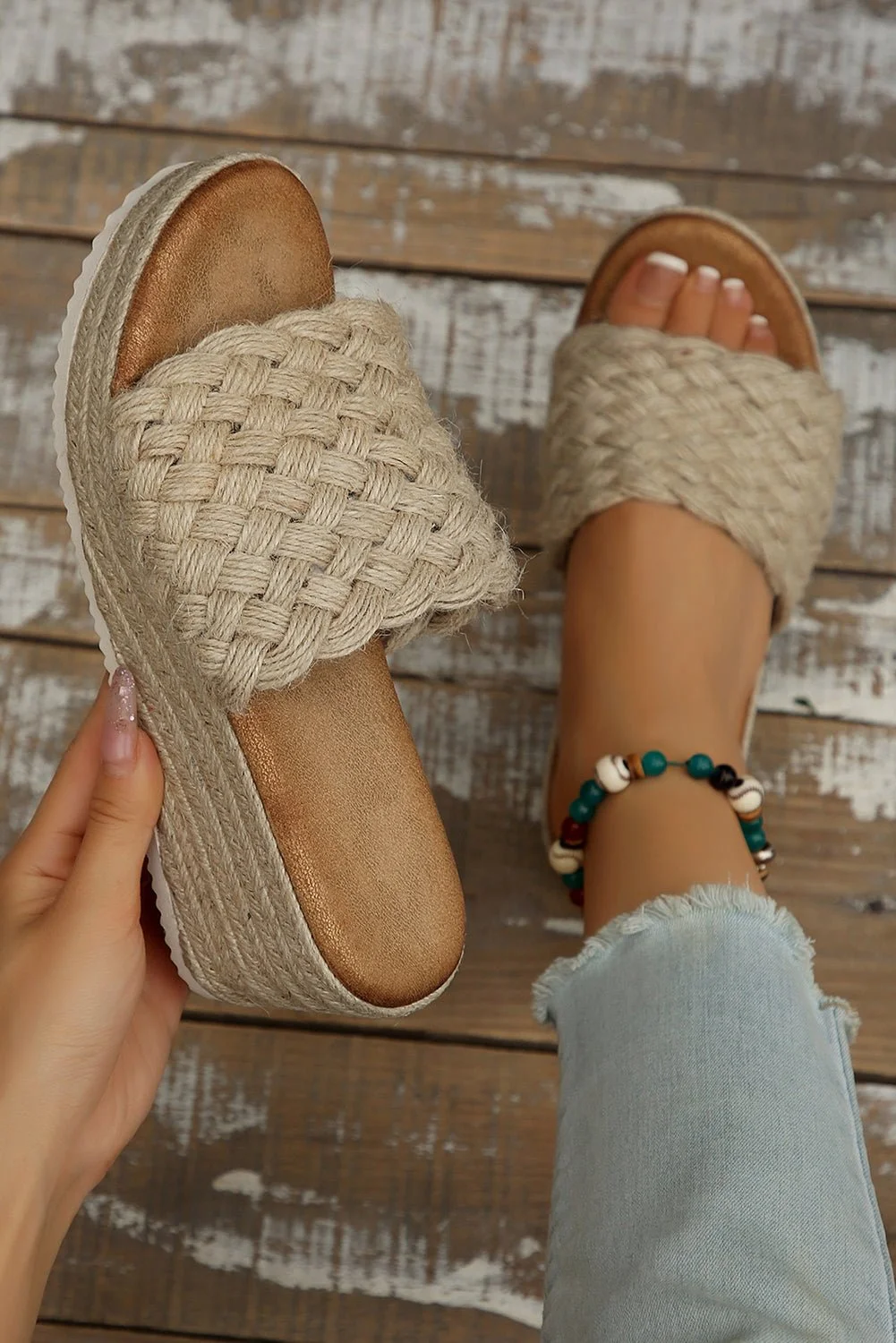 BH024034-P7016-3.jpg