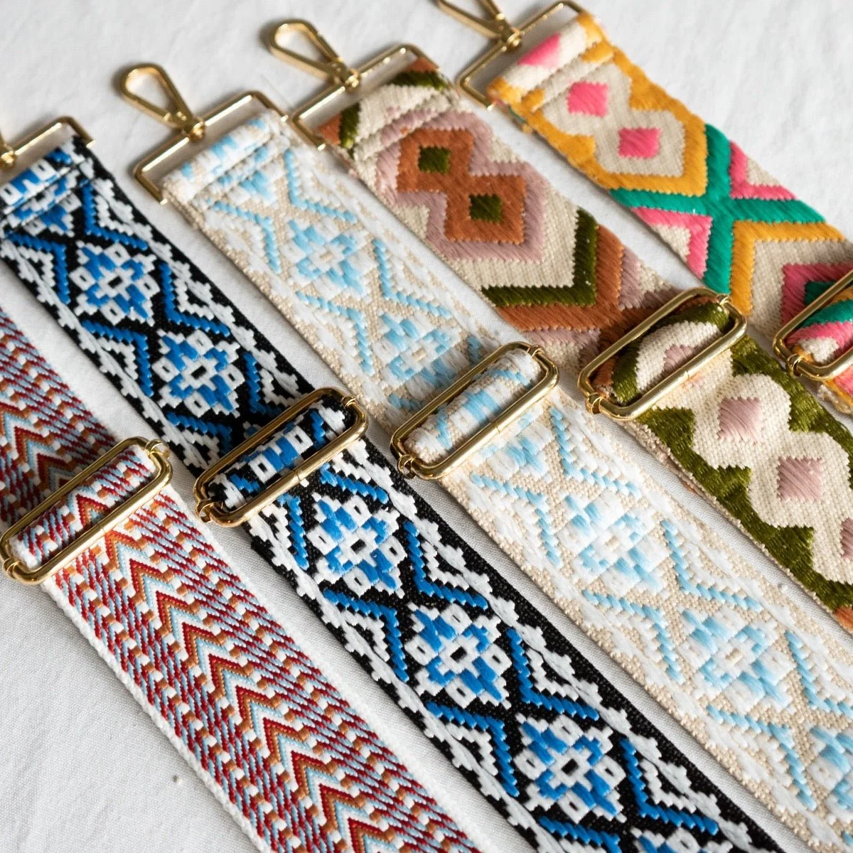 straps-65_0850f3b3-c484-47c9-a4db-0ca532548614.jpg