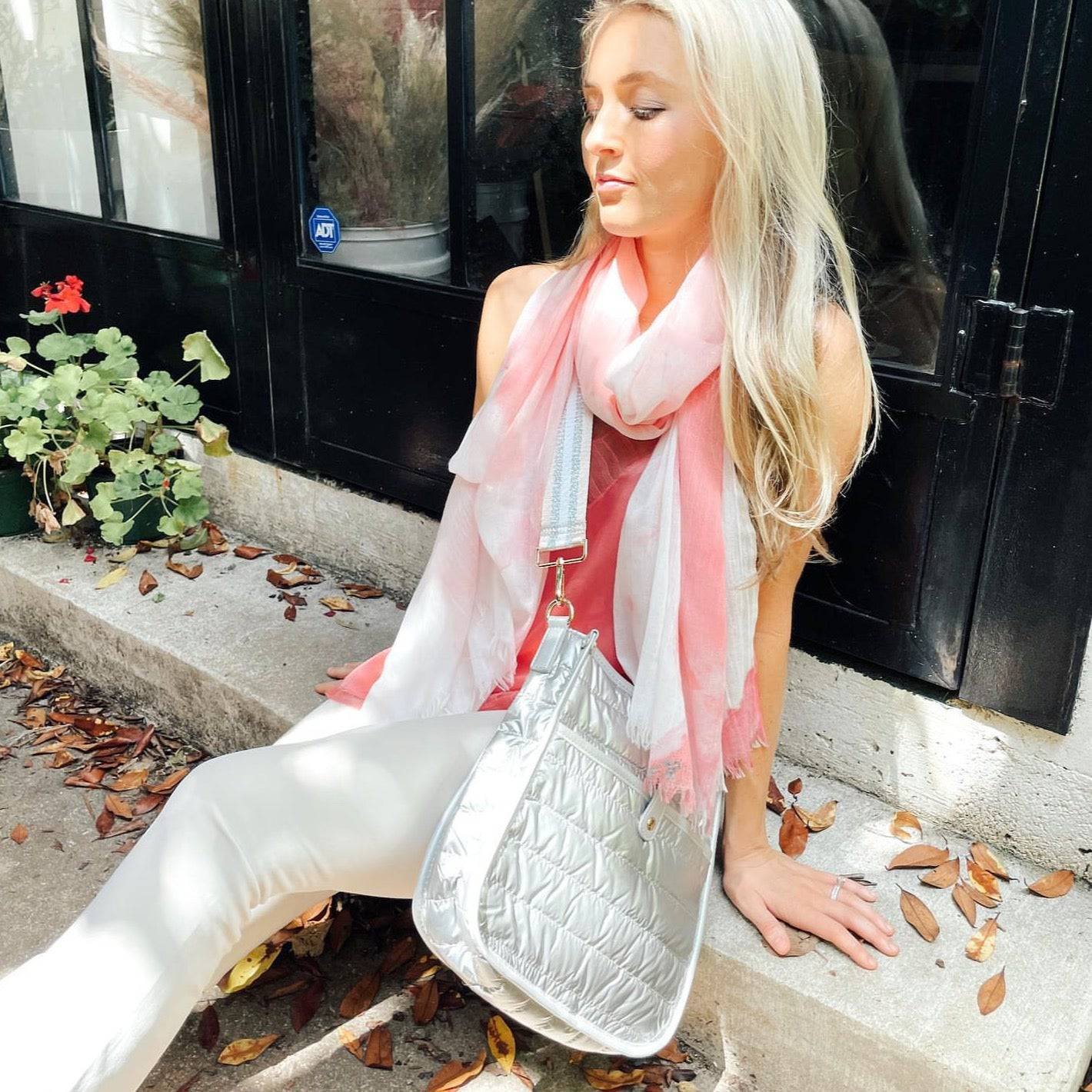 hannahb_clement--fall-campaign--2022-08-31-12-11-48--instagram-4_7b50f152-1023-4d92-bca1-b5c6dd51c72