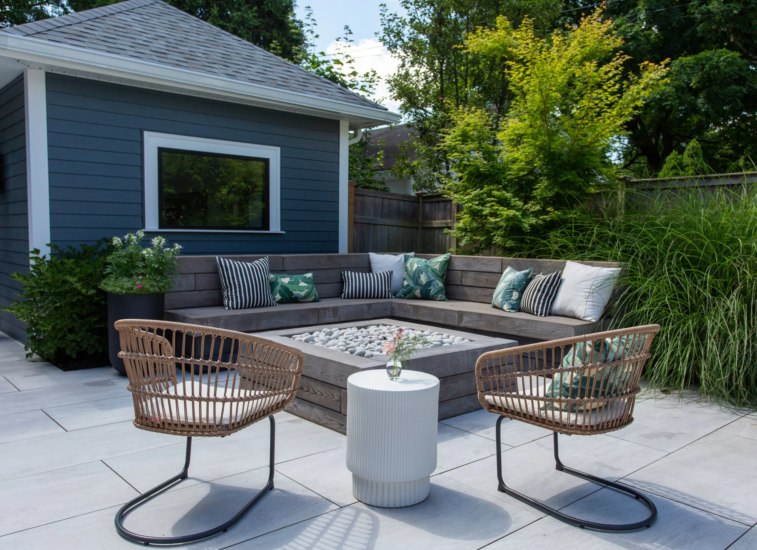 Yard - Gas Fire Pit.jpg