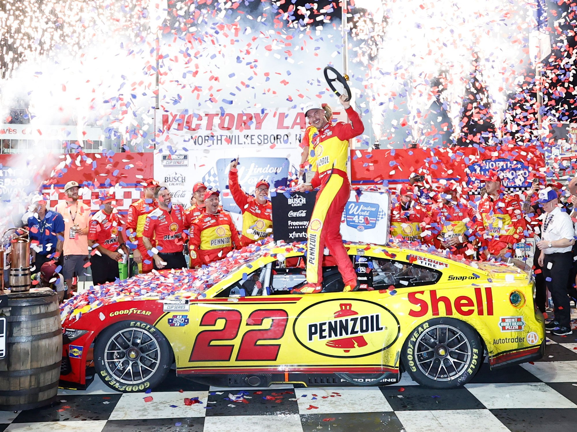 JOEY LOGANO 2026 SHELL/PENNZOIL NORTH WILKESBORO RACED WIN 1:64 ARC DIECAST