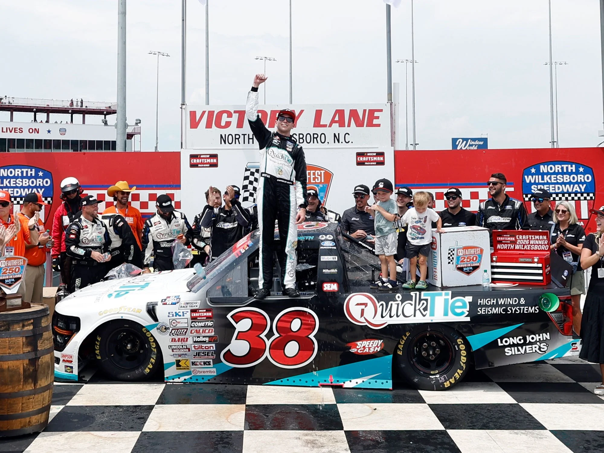 CHANDLER SMITH 2026 QUICKTIE NORTH WILKESBORO RACED WIN 1:64 ARC DIECAST