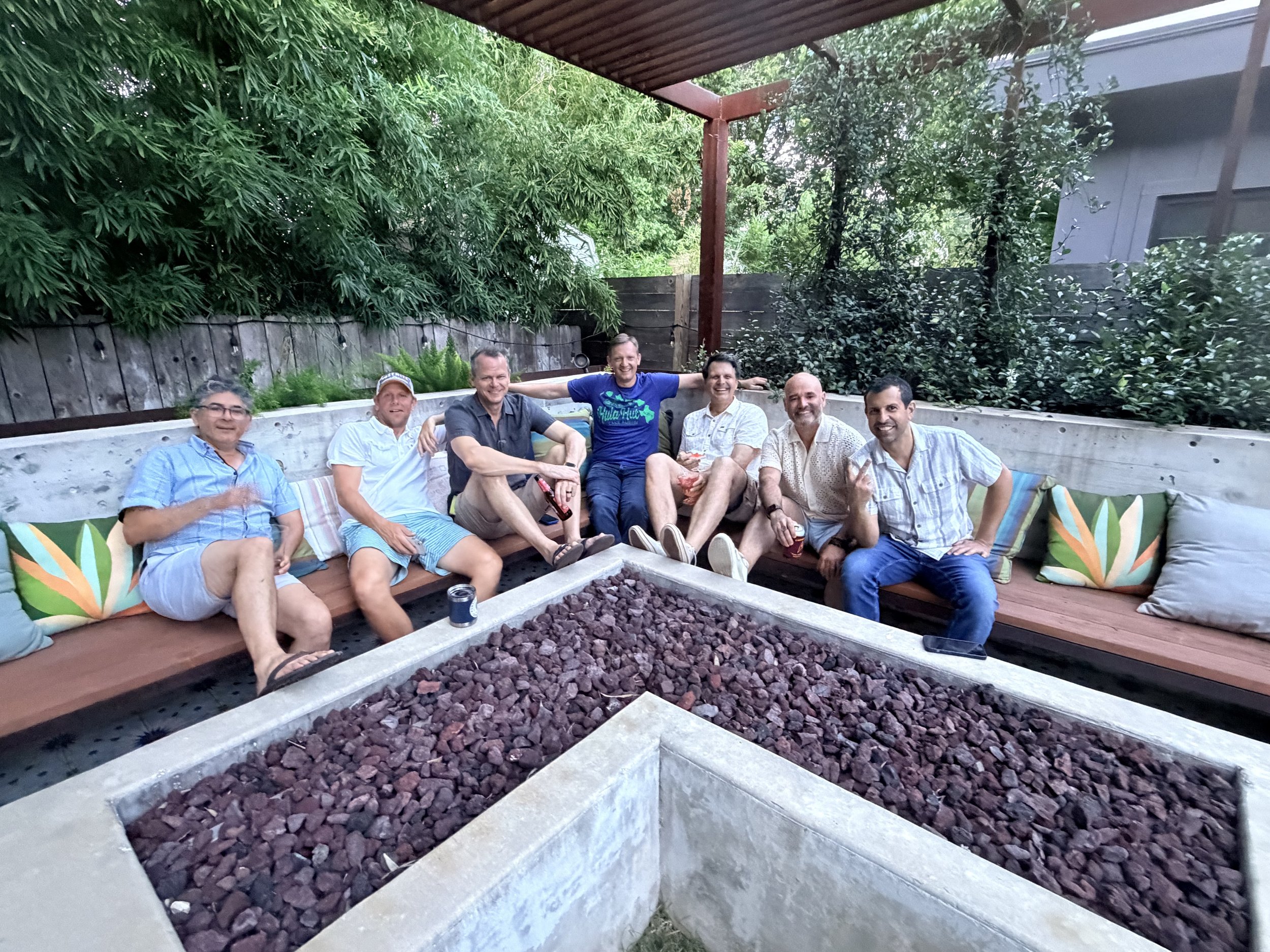 bob_austin crew.jpg