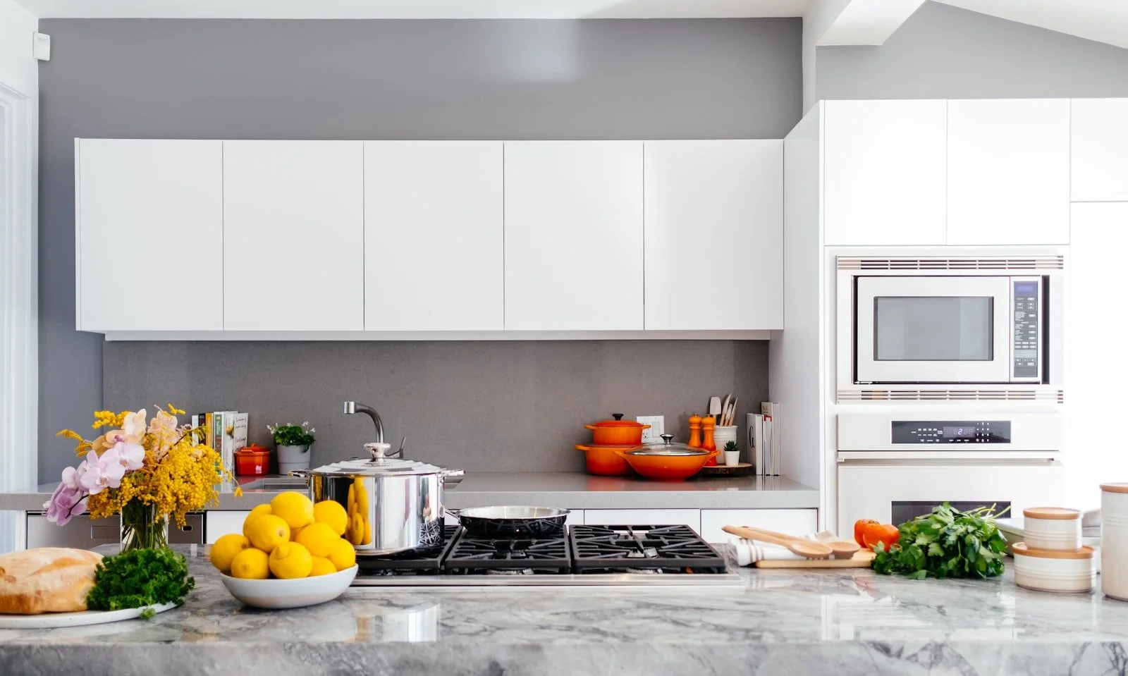 Deep-cleaned rental kitchen, sanitized and staged so the unit shows well and passes inspection