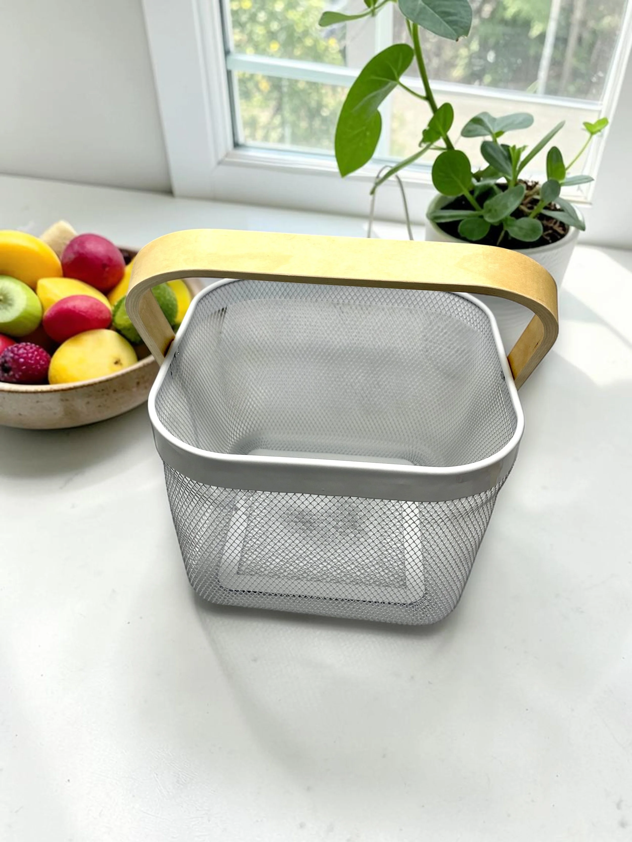 basket_780_bg1.jpg