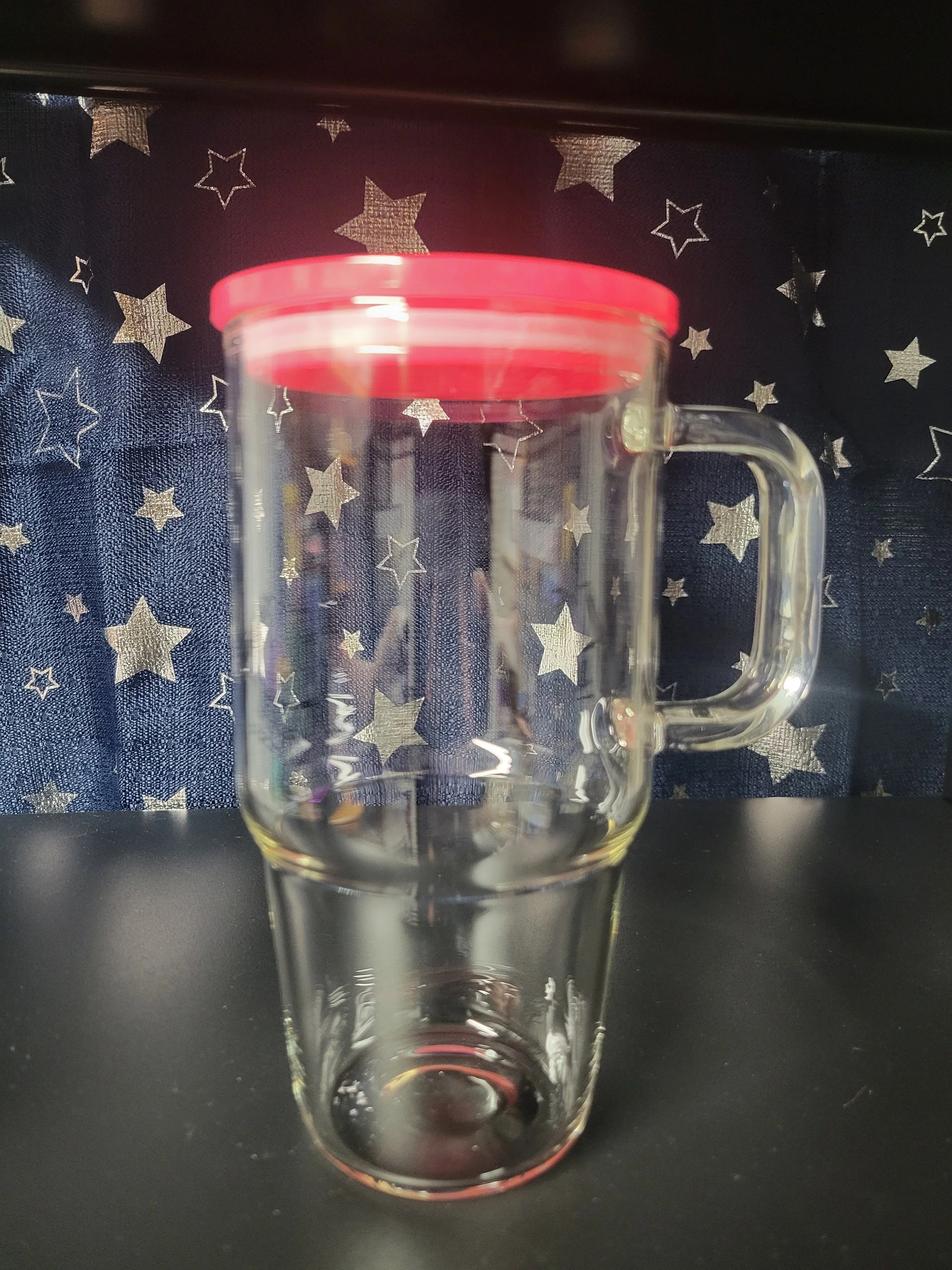 *Limited Time Only* 20 oz Glass Tumbler with handle