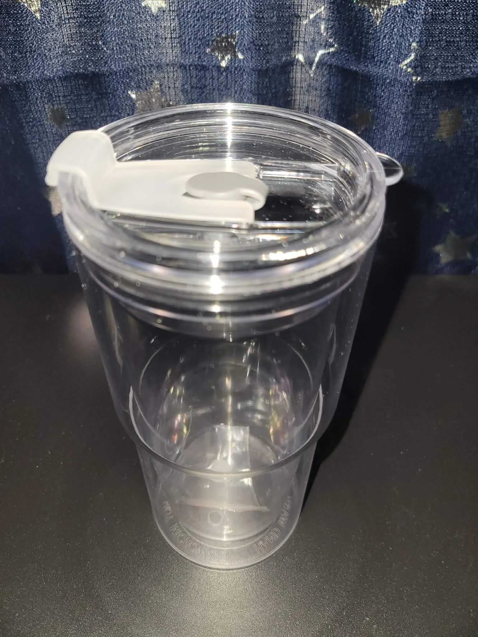 Customizable 18 oz Tumbler with Screw on lid