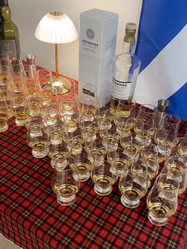Exploring some Islay whiskies with great company 🥃

1️⃣ Bunnahabhain 10 G&amp;M Discovery
2️⃣ Lagavulin 11 Sweat Peat
3️⃣ Caol Ila Distillers Edition
4️⃣ Ardnahoe Infinite Loch

What&rsquo;s your favorite of the bunch?

Thank you to all who attended