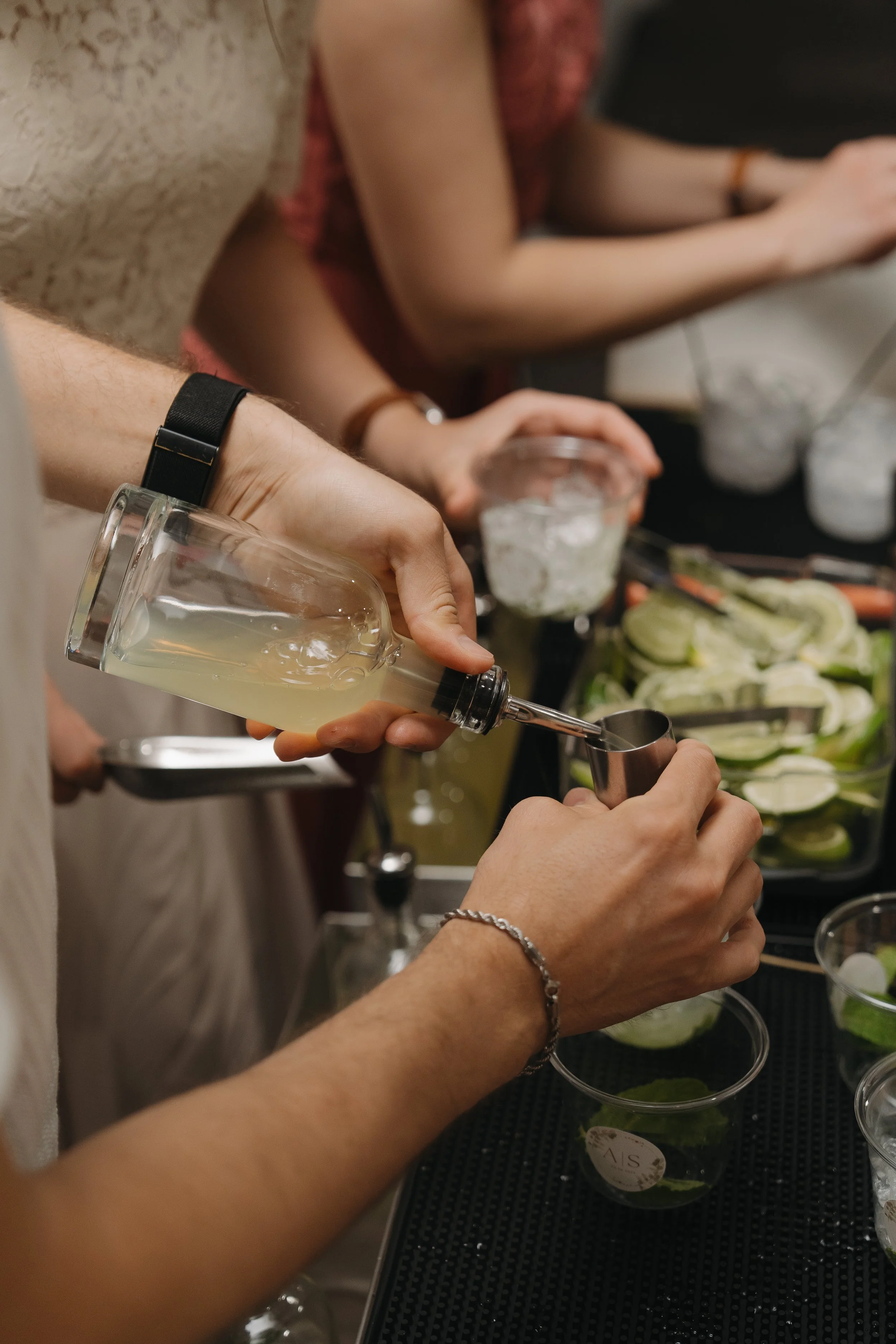 Mobile mocktail bar, mobile caterer