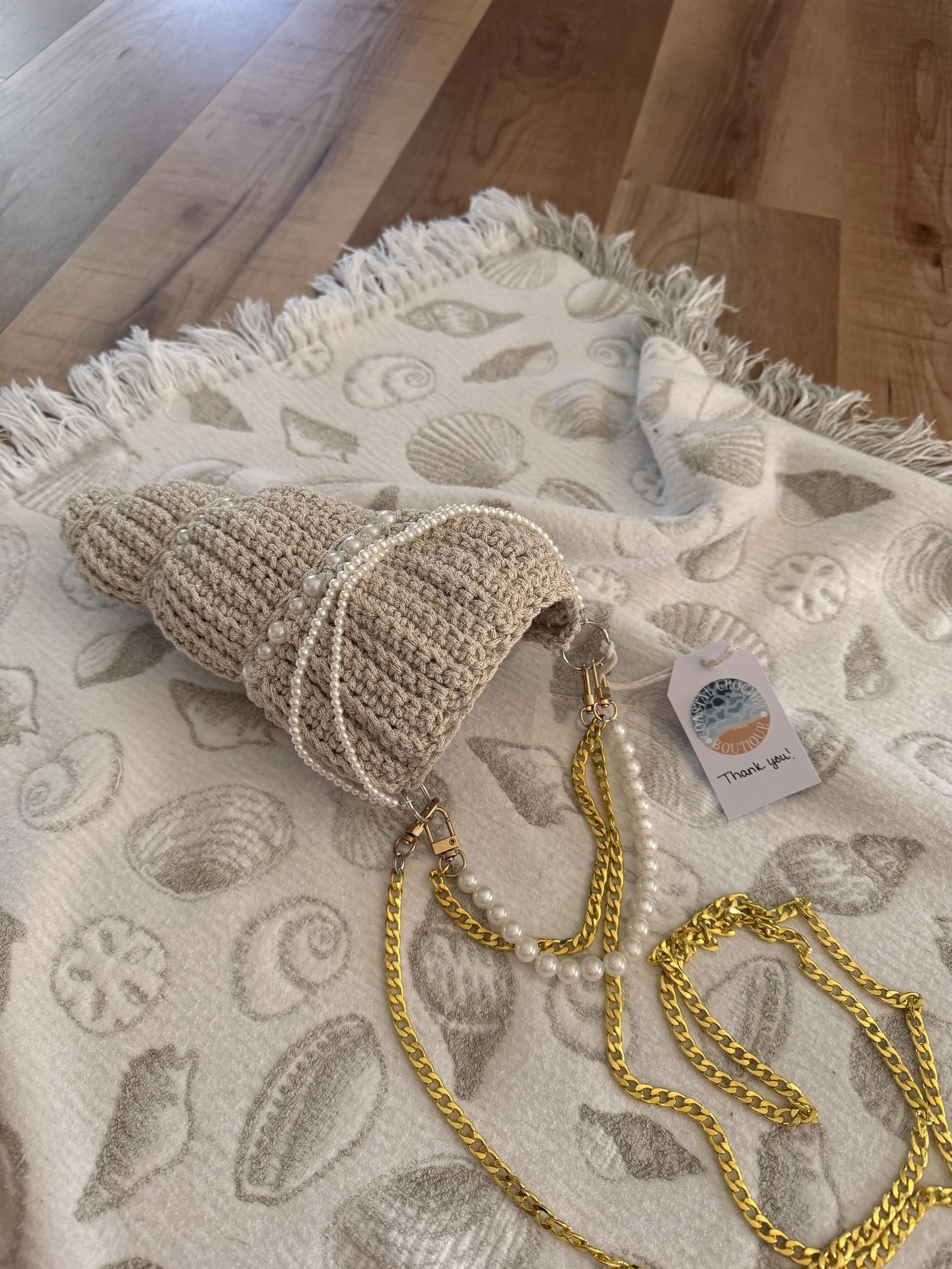Glitter Conch Shell Bag