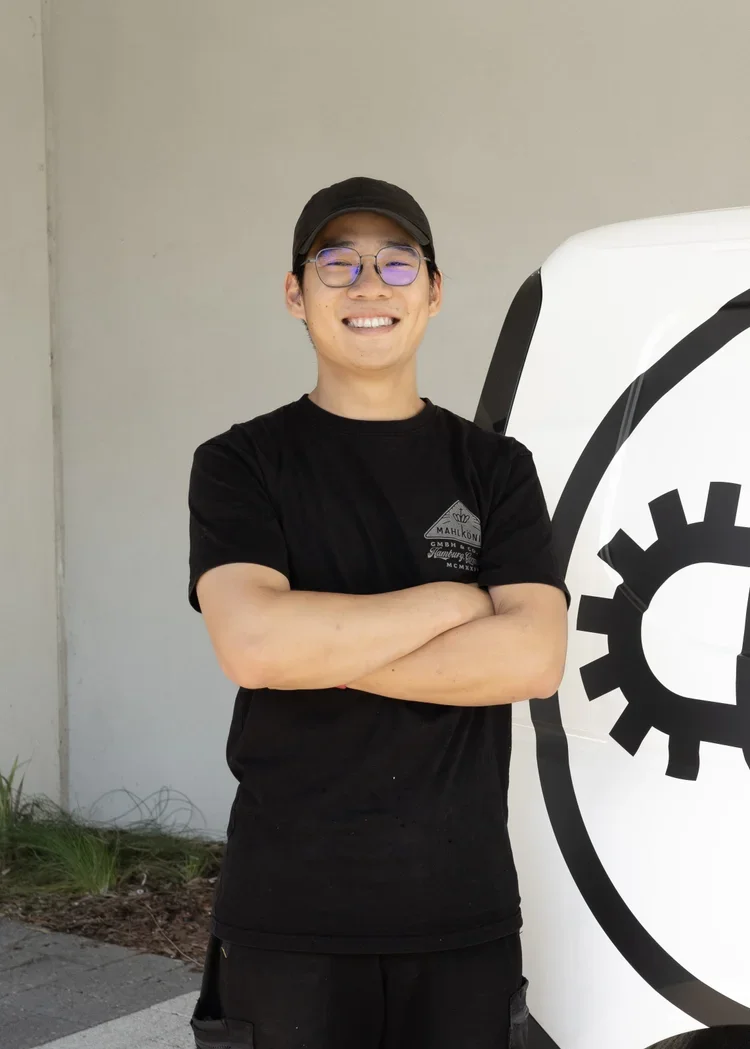 sean lin / on-road coffee machine technician, wa