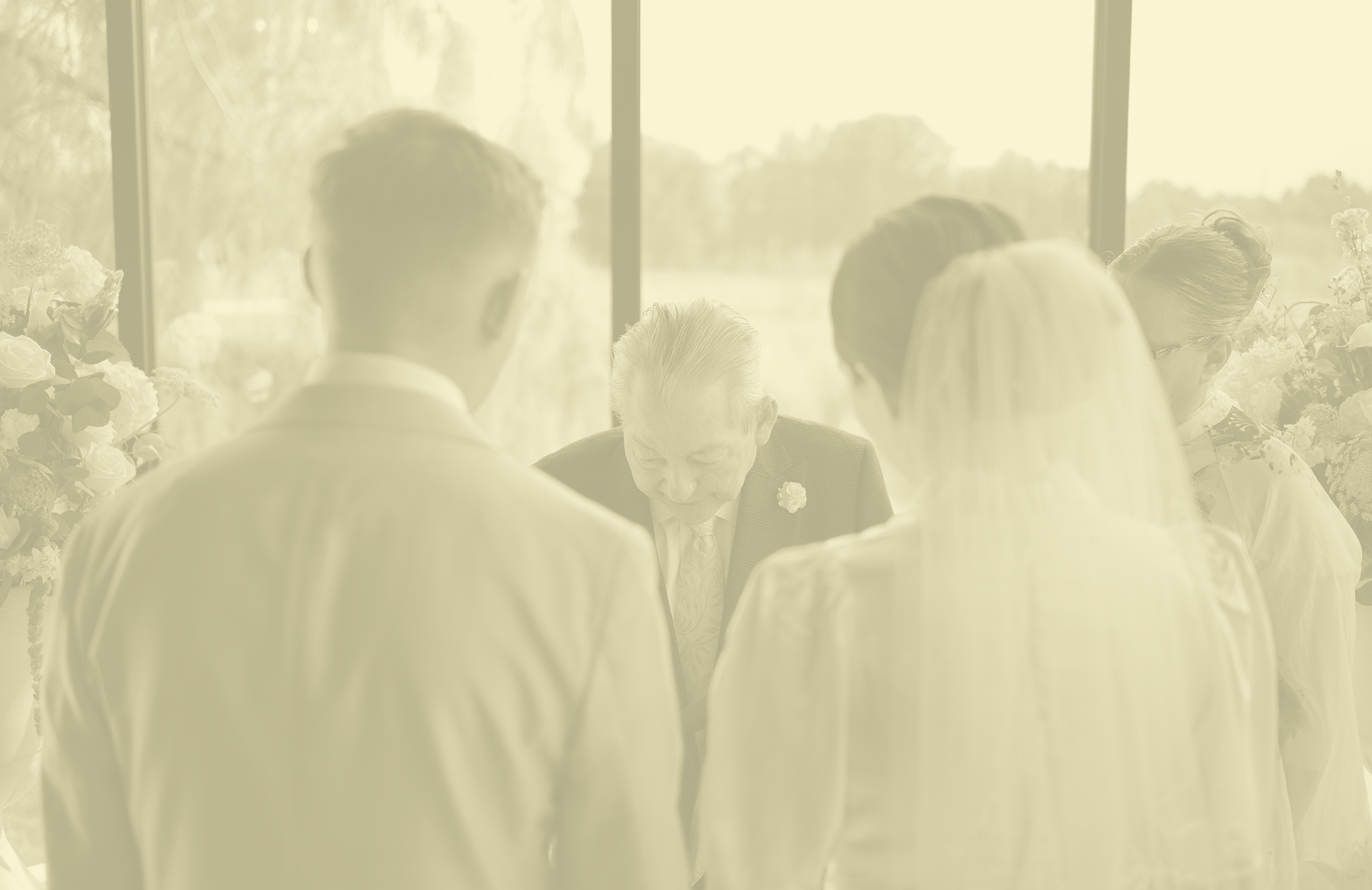 The Ultimate Guide to Planning a Wedding Timeline for Beautiful Photos (2026)