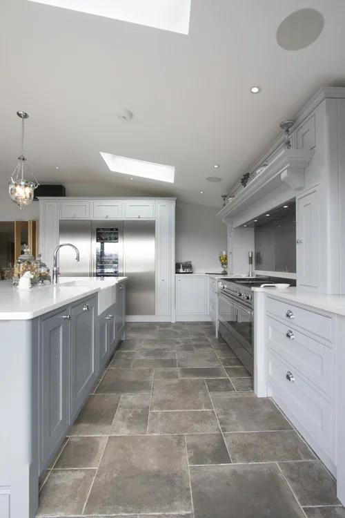 Saunton+Inframe+-+Beaded+Frame+-+Light+Grey+&+Slate+1.webp