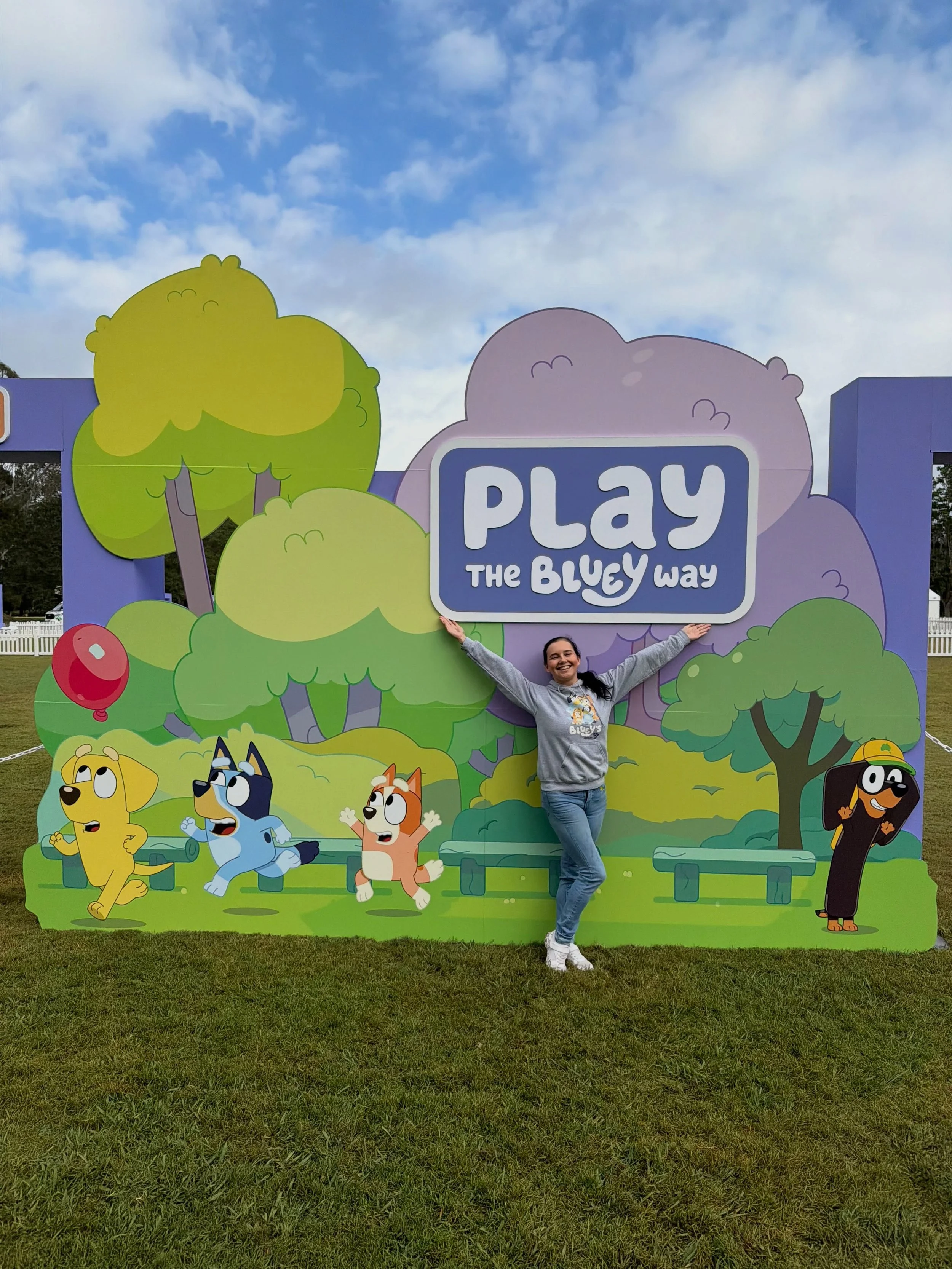 Play the Bluey Way 💙🧡
@officialbluey