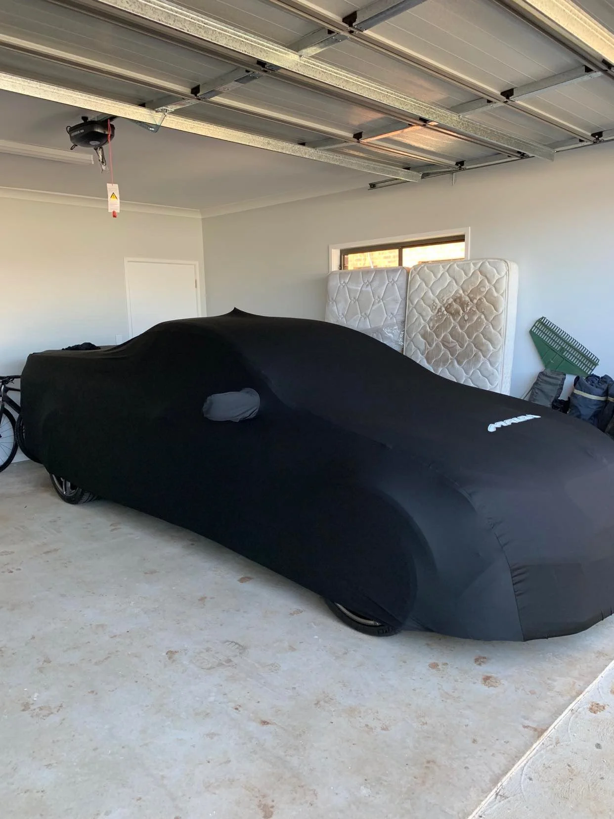HSV Maloo Cover