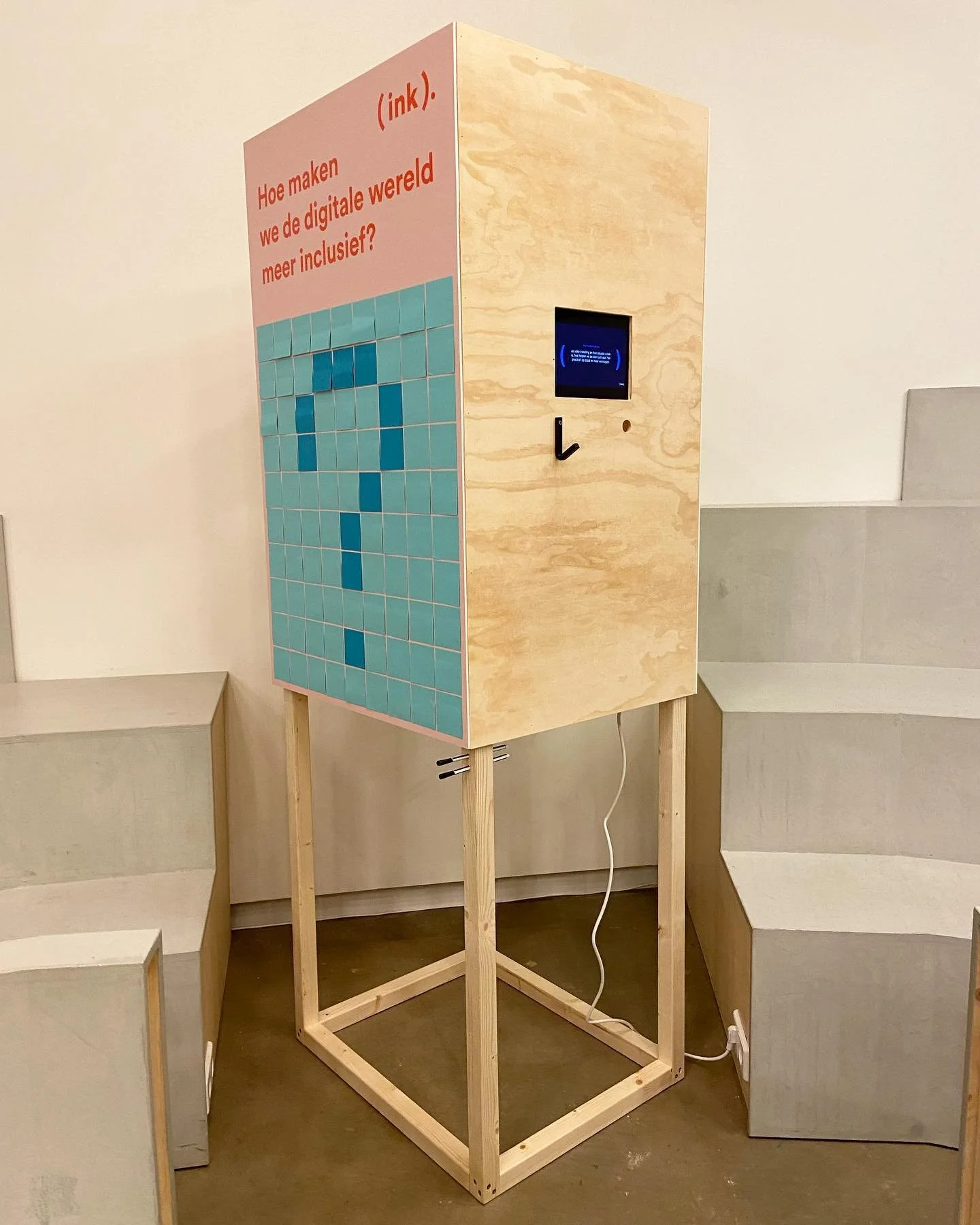 Zuil voor op de Dutch Design Week voor @ink.socialdesign in het @vanabbemuseum