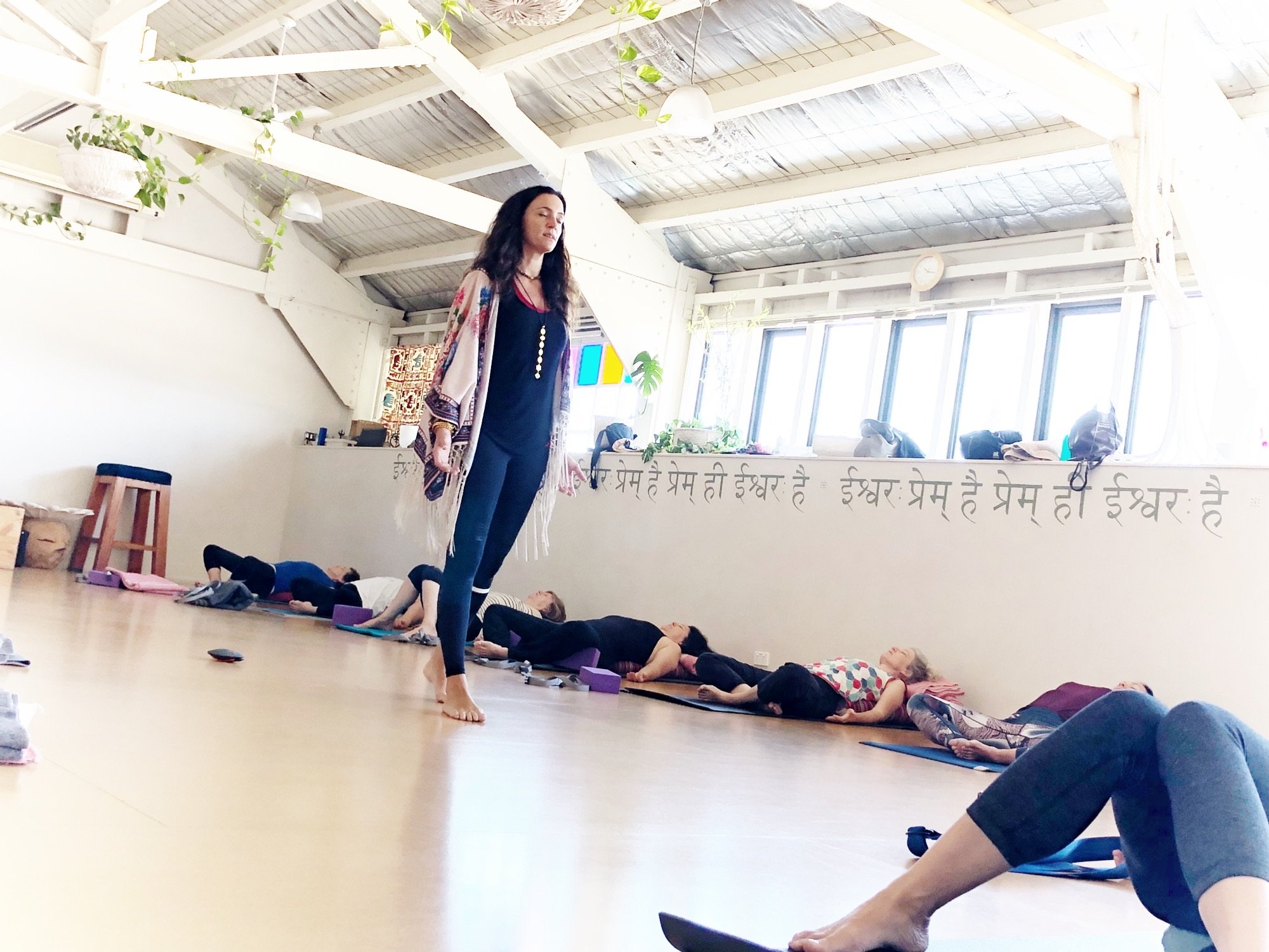 Kate Nelson teaching a class