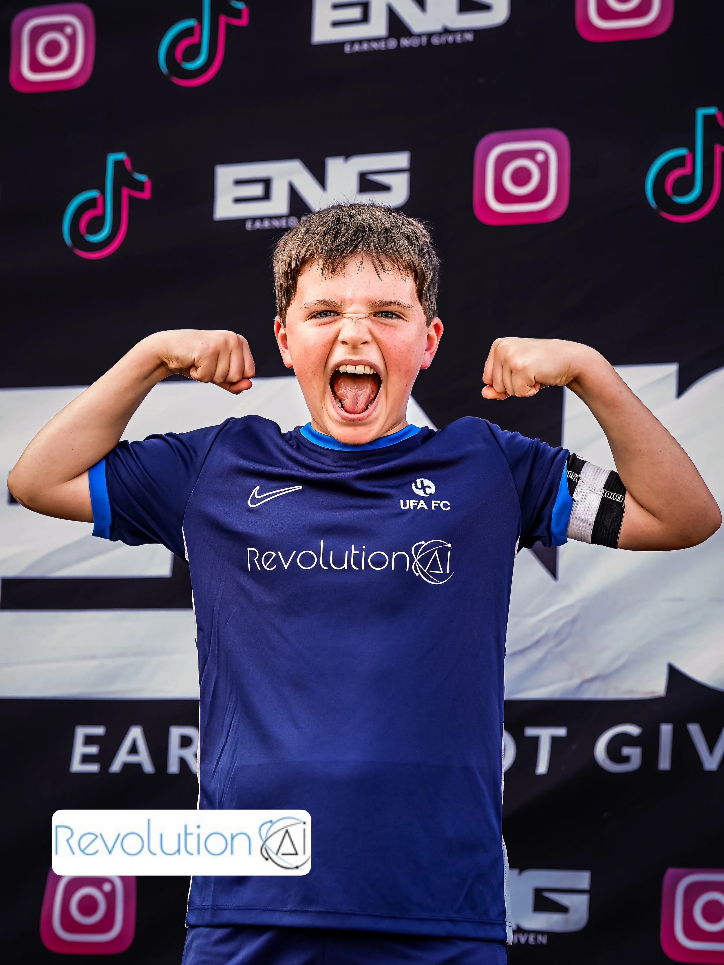 🔥 Introducing our U10 select Squad who will be competing in the @engsportsevents @eng_wlpl Sunday League this season

👏 Proud to be sponsored by Revolution Ai for the upcoming season.

➡️ To sponsor one of our other teams please get in touch by DM