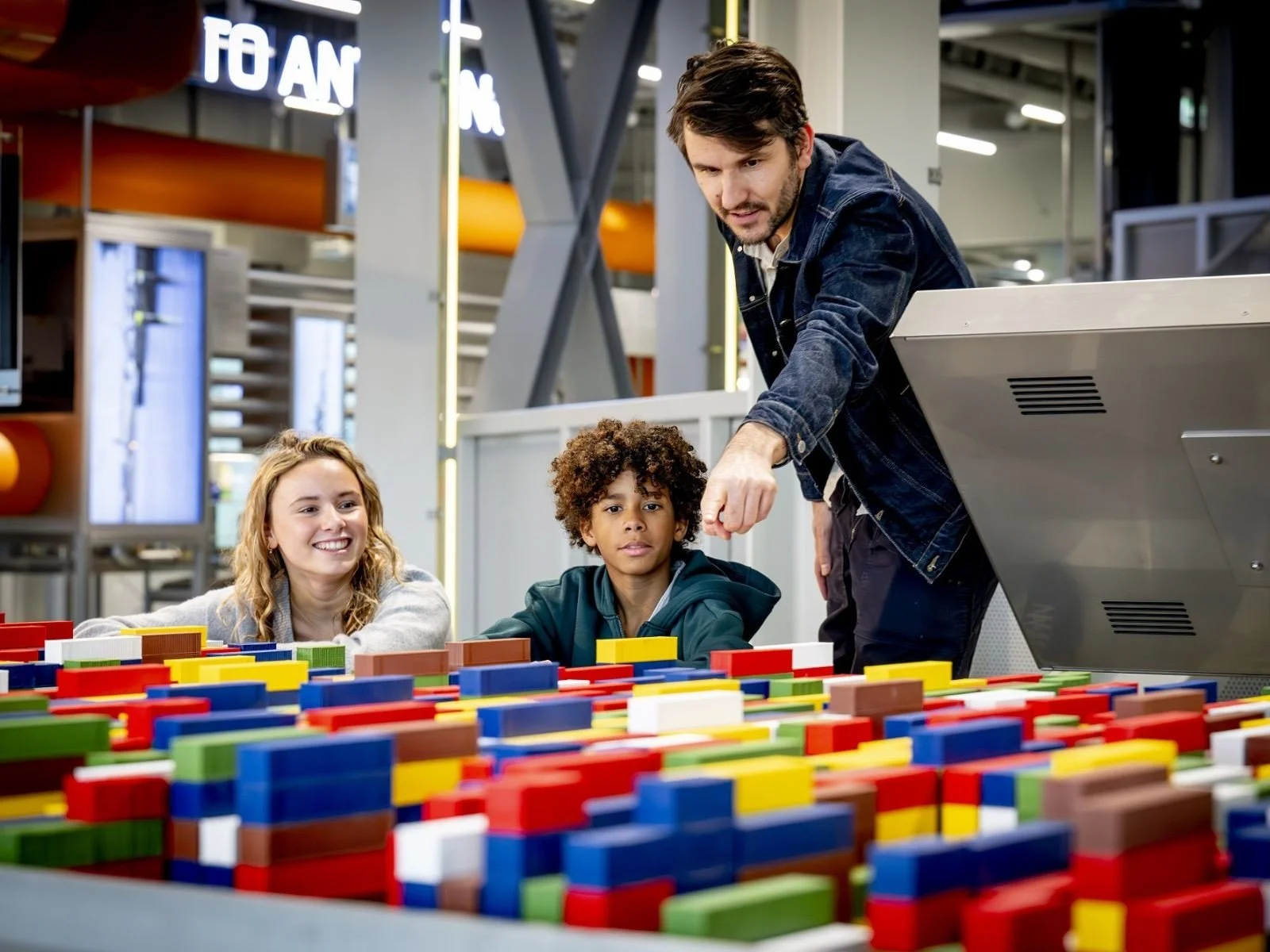 Portlantis binnen - Robin Utrecht.jpg