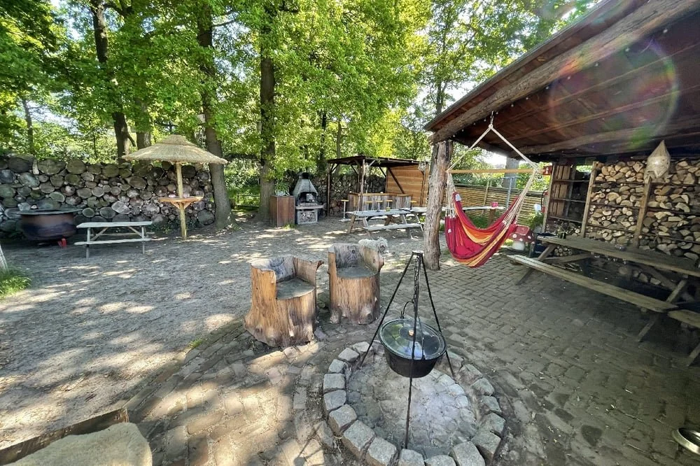 ’t Buitenland Yurts 04.jpg