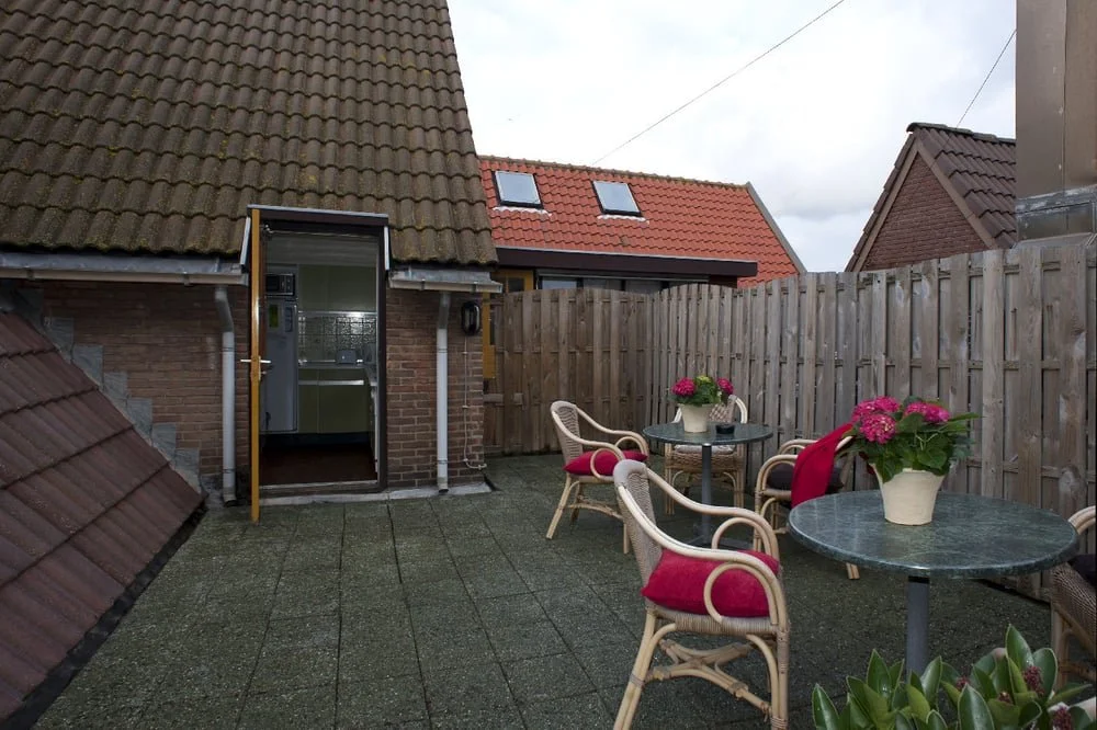 Appartementen De Klok Egmond aan Zee 04.jpg