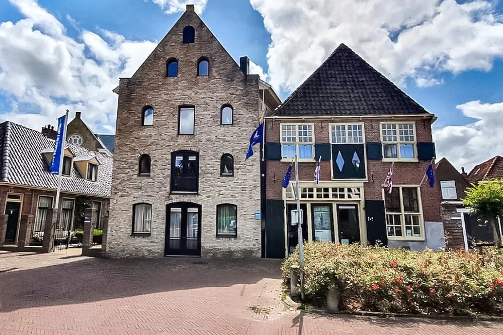 Hotel Almenum Harlingen