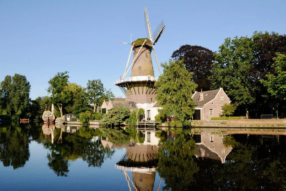 Rederij aan de Vecht 01.jpg