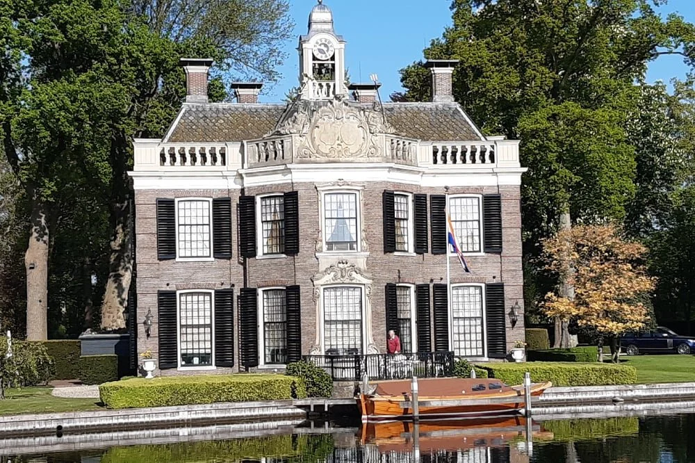 Rederij aan de Vecht 03.jpg