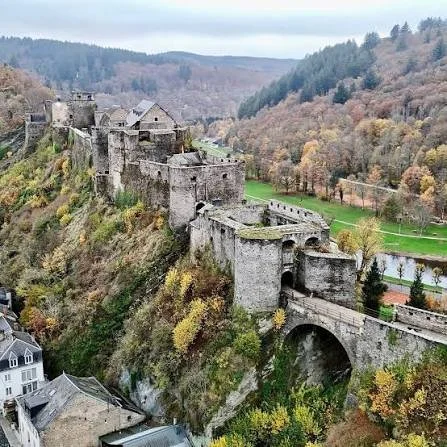 Que visiter près de Villa Hérisson à Vresse-sur-Semois ?