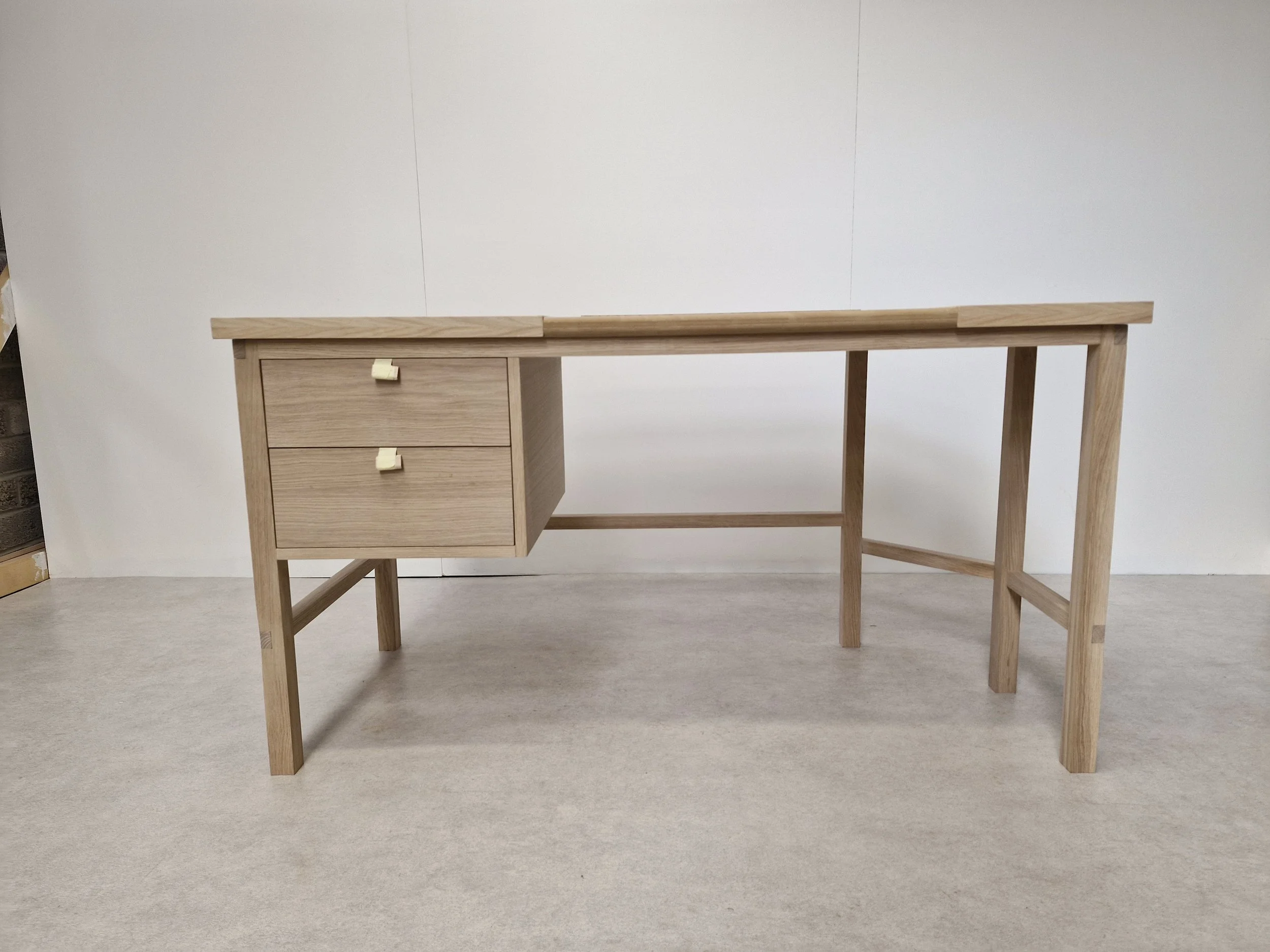 Study Corner Desk 1