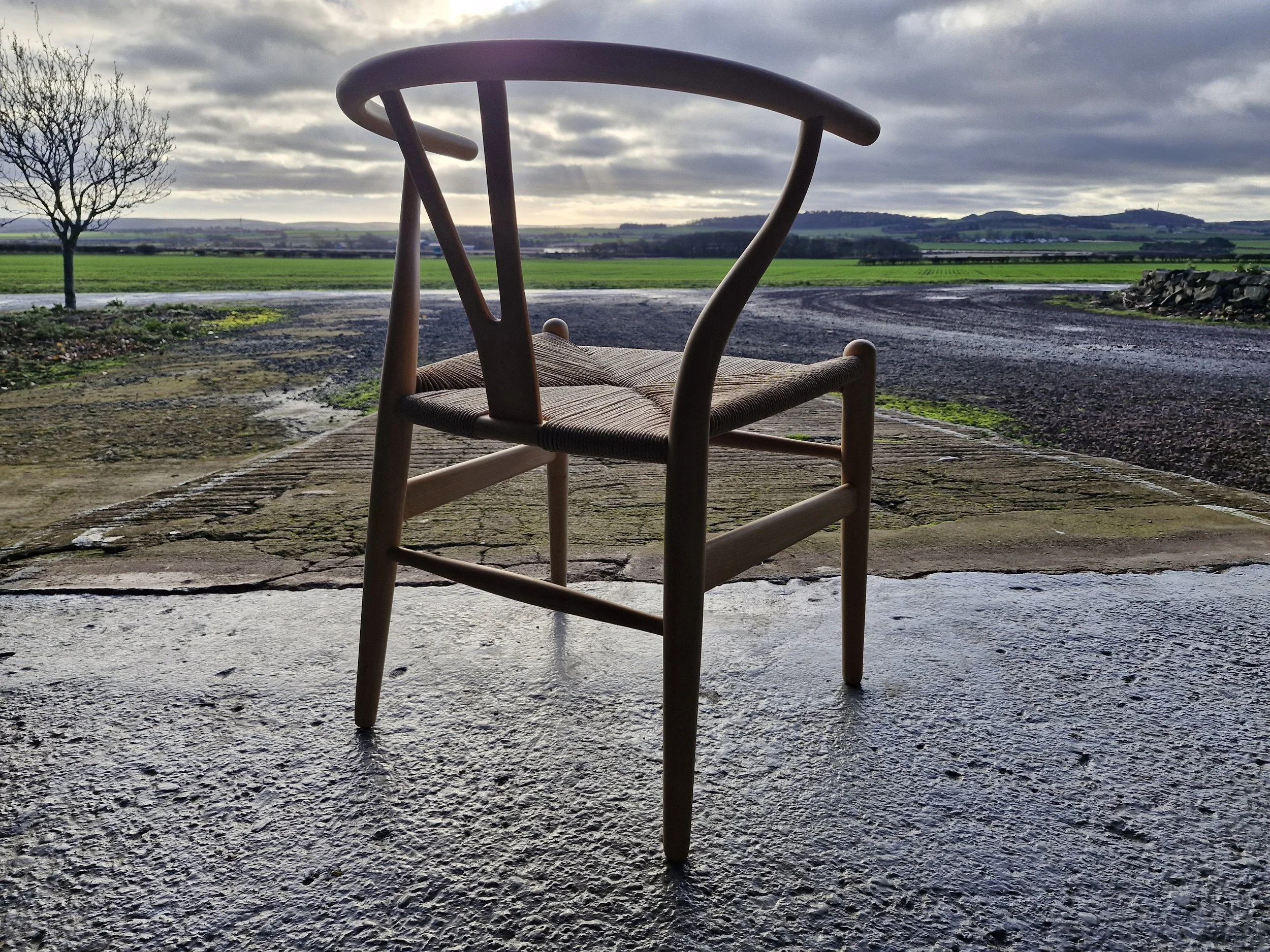 Wishbone Chair Restoration 3
