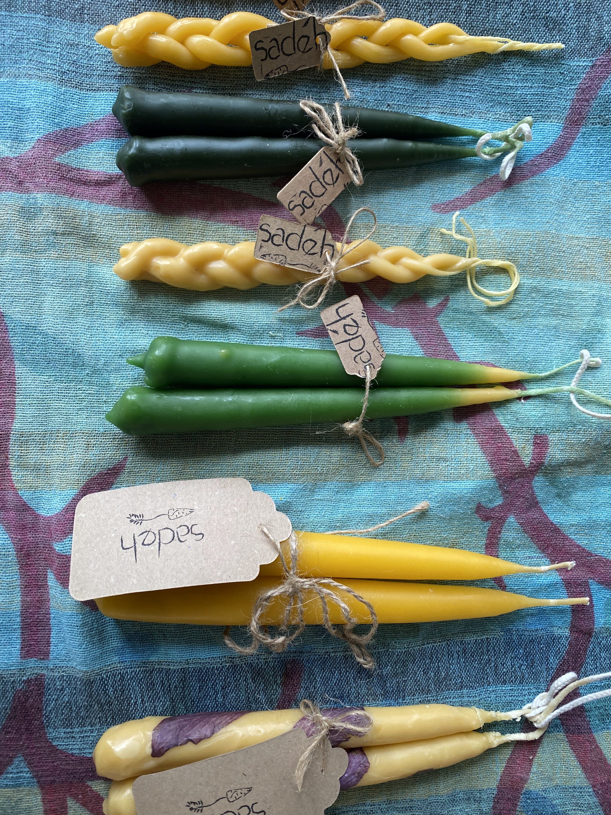 Plain taper candle (pair)