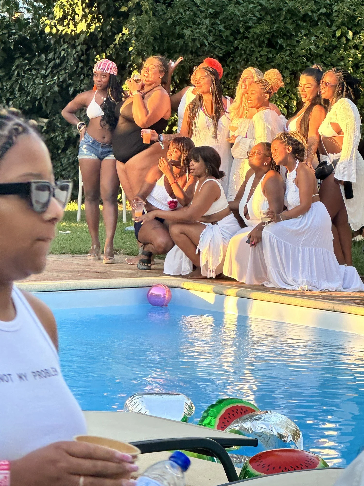 white-party-01.jpg