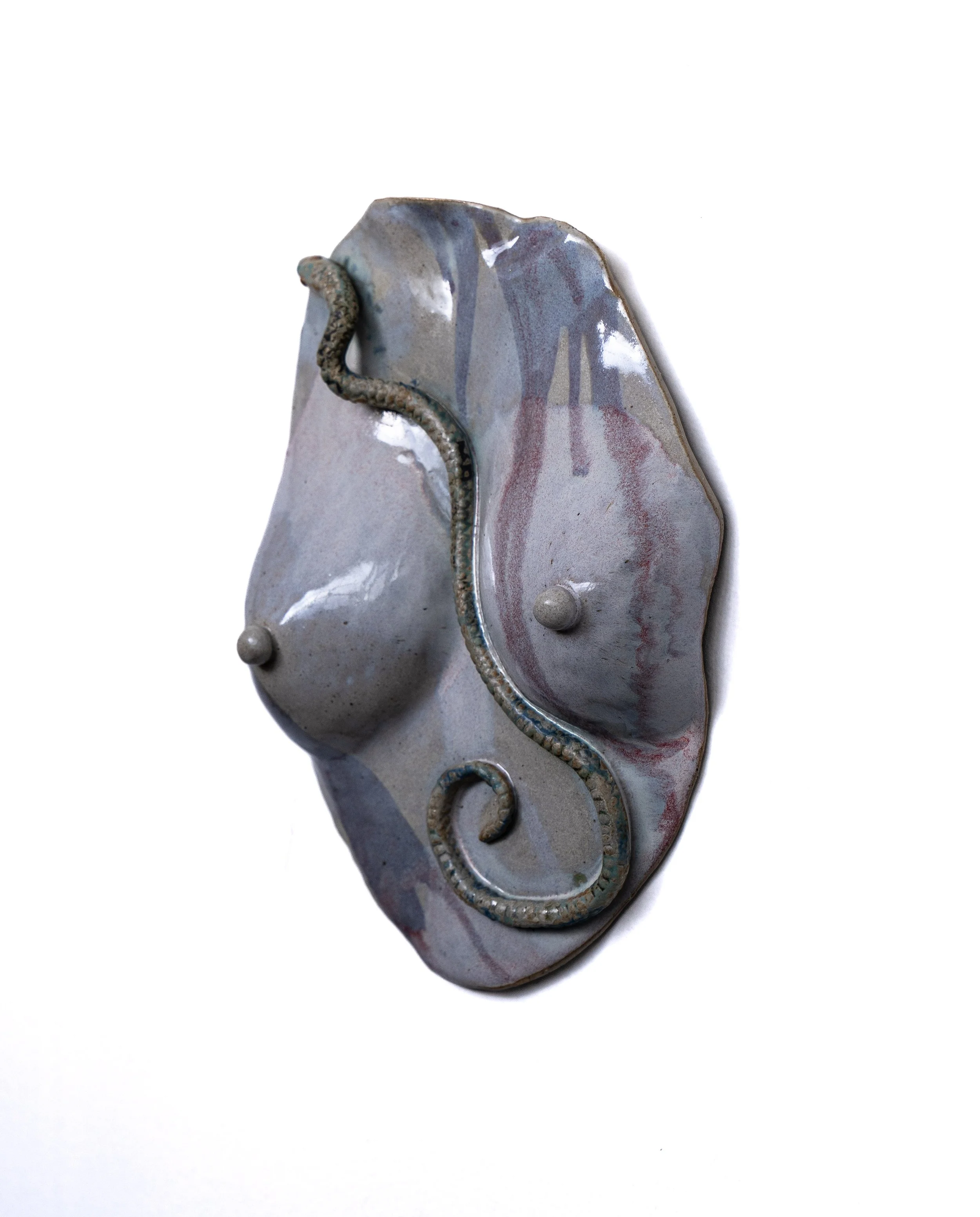 Sweet venom | Stoneware, glaze | 32 x 22 x 7 cm