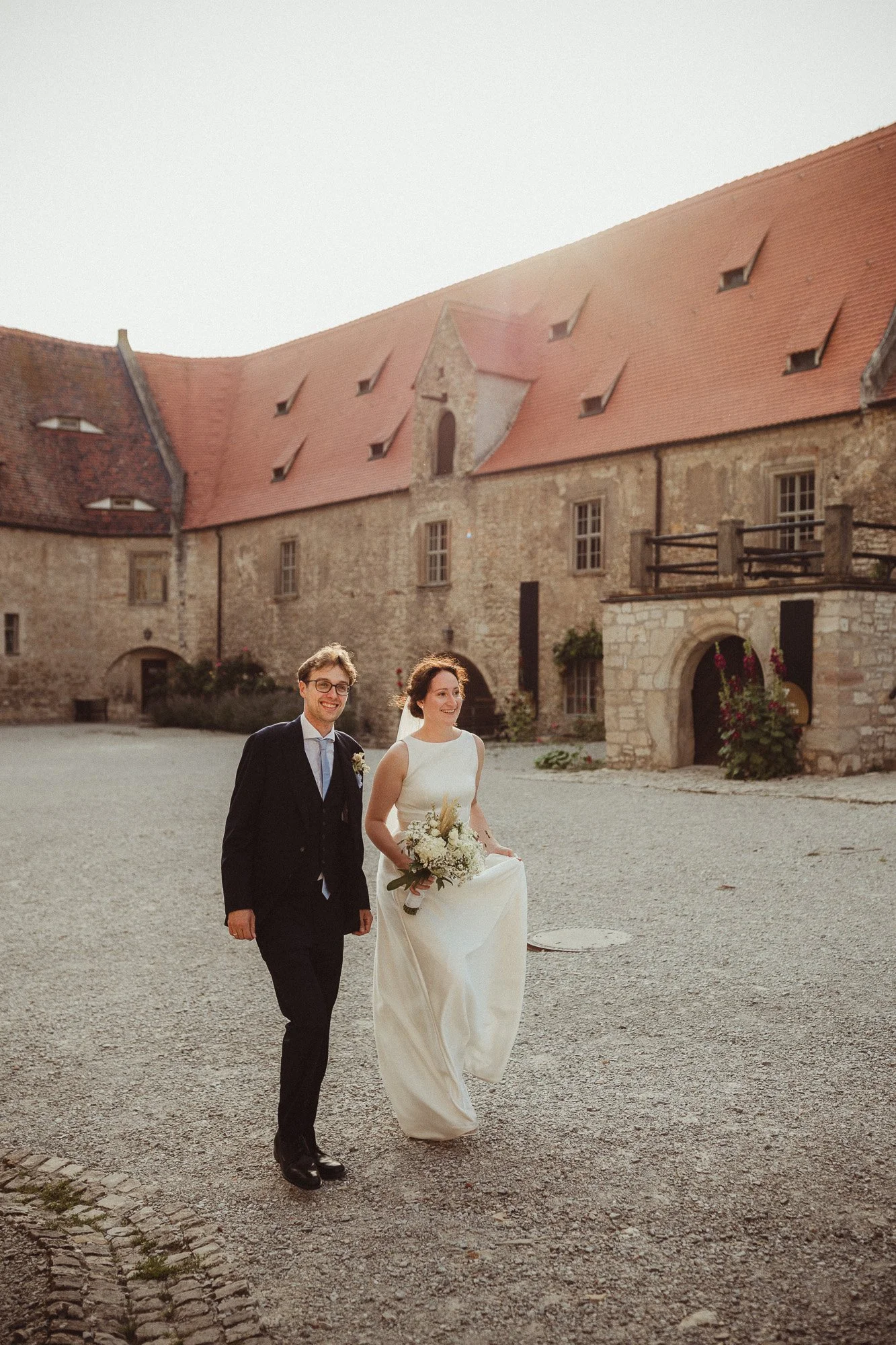 Sommerhochzeit von J &amp; M zwischen Dom und Schloss