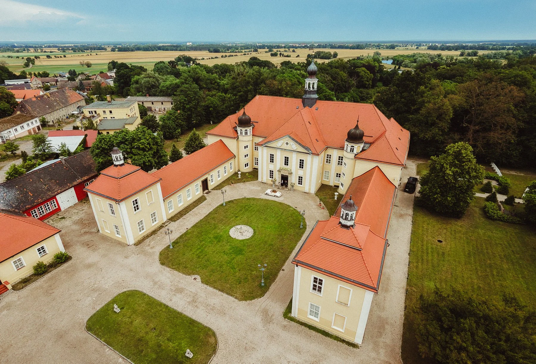 00004_c_Bilderlotte_Schlosshohenpriessnitz.jpg
