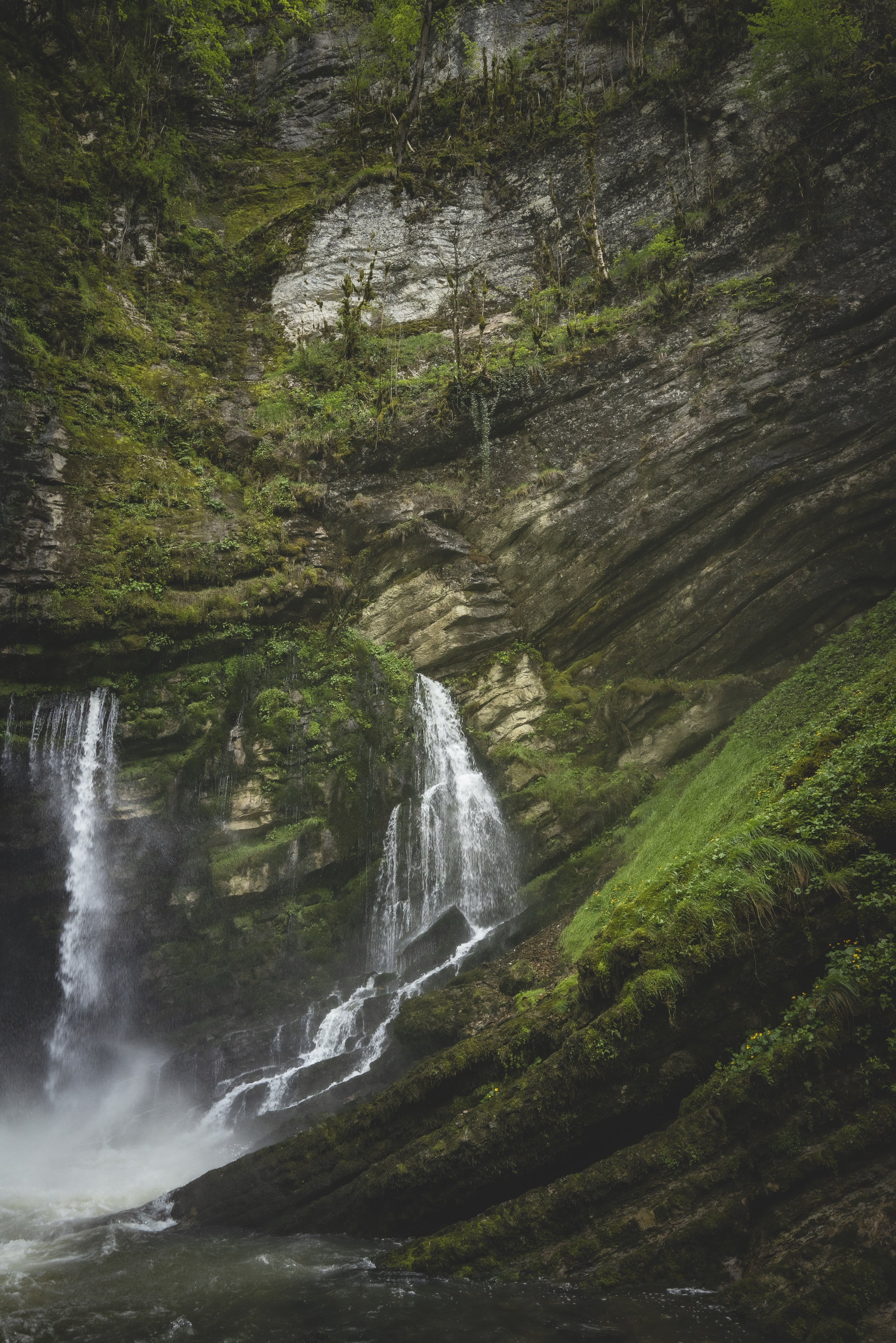 Dormir à l'Auberge de Marigna pour explorer les cascades et les paysages naturels du Jura