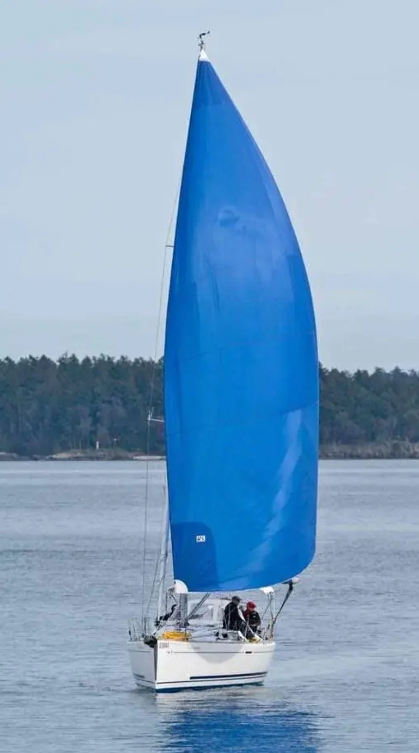 WHY SAILING IS RIGHT FOR YOUR TEAM