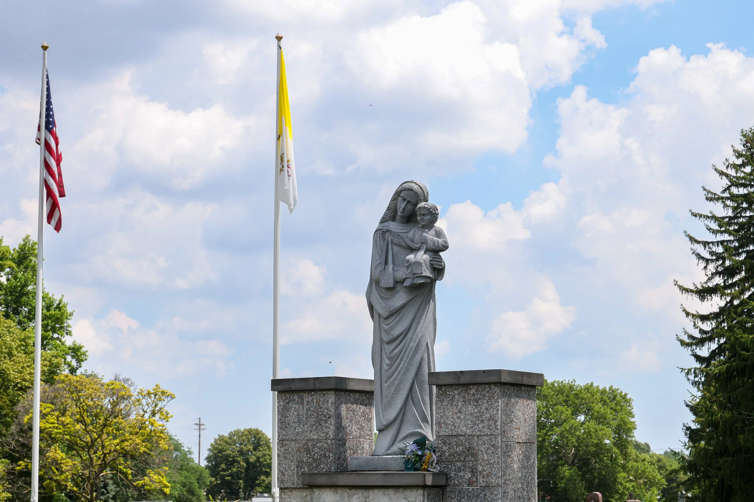 GRAU_07082026_Mount_Carmel_Cemetery_1005 (1).JPG