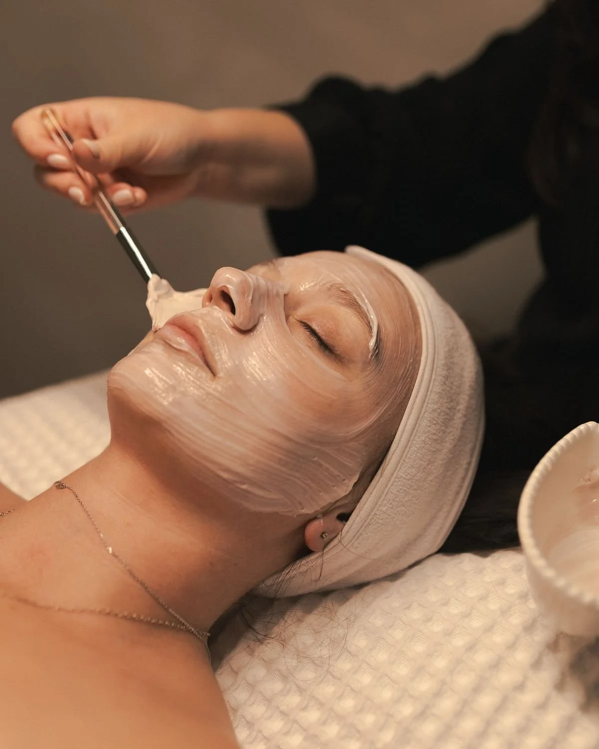 GLASS SKIN FACIAL