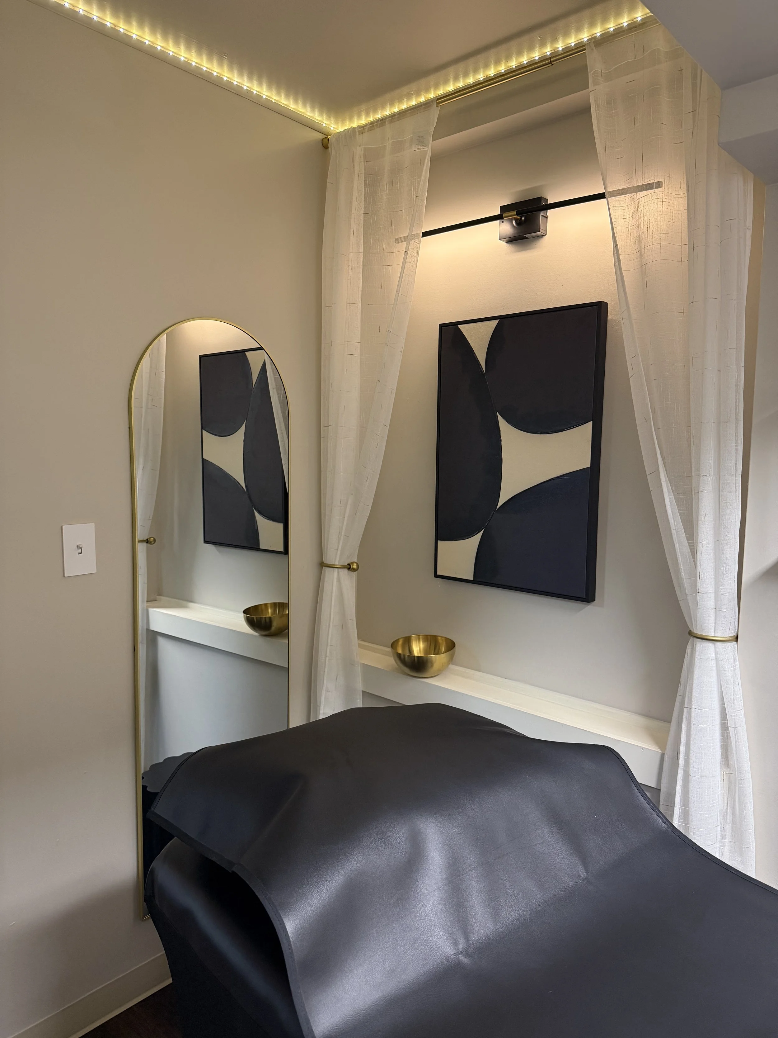 Luxury Waxing Studio in Lynchburg, VA specializing in Brazilian waxing at Cashmere Wax Studio.