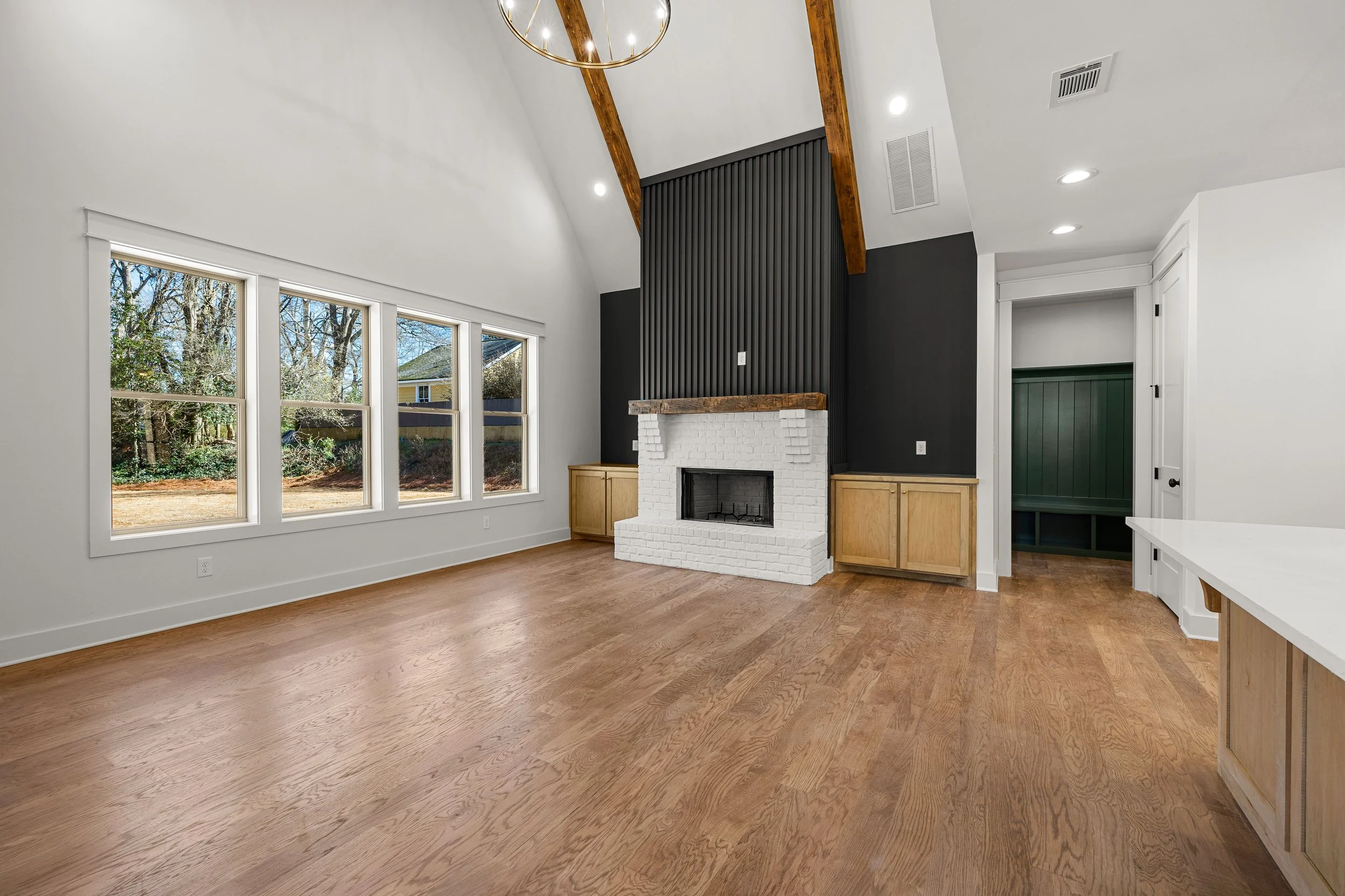 3 Northside Dr-14.jpg