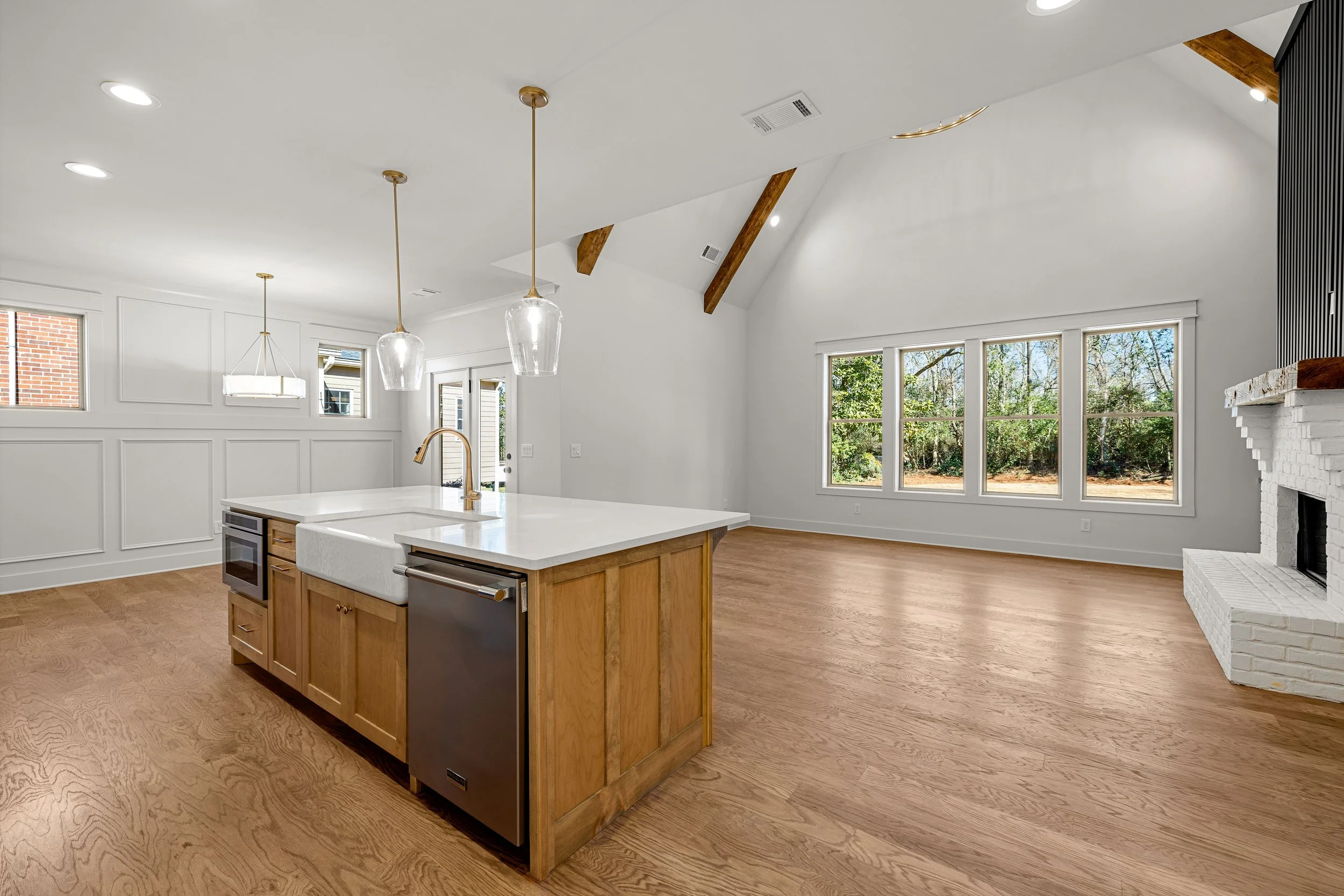 3 Northside Dr-7.jpg