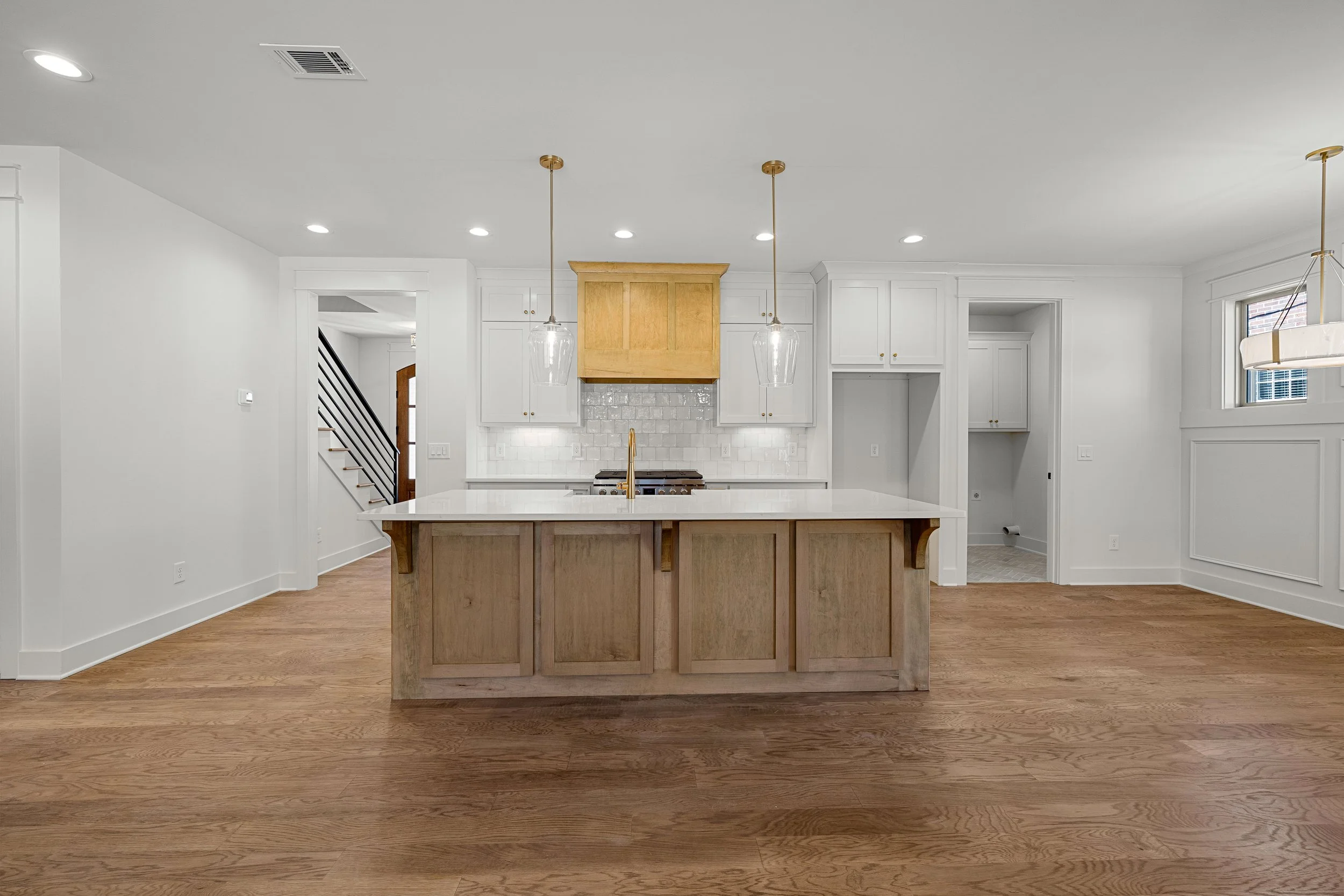 3 Northside Dr-10.jpg