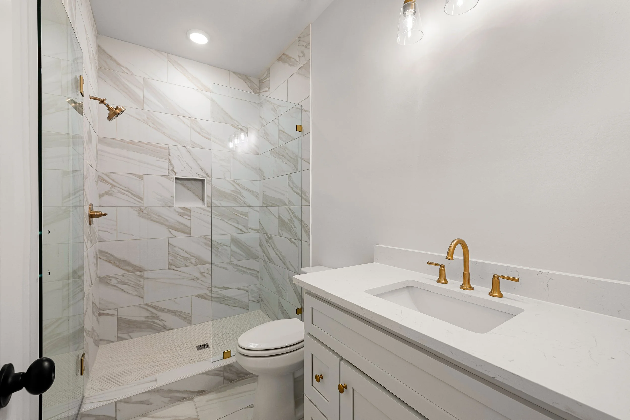 3 Northside Dr-34.jpg