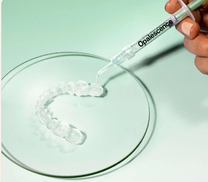 Custom Whitening Trays with Opalescence Teeth Whitening Gel