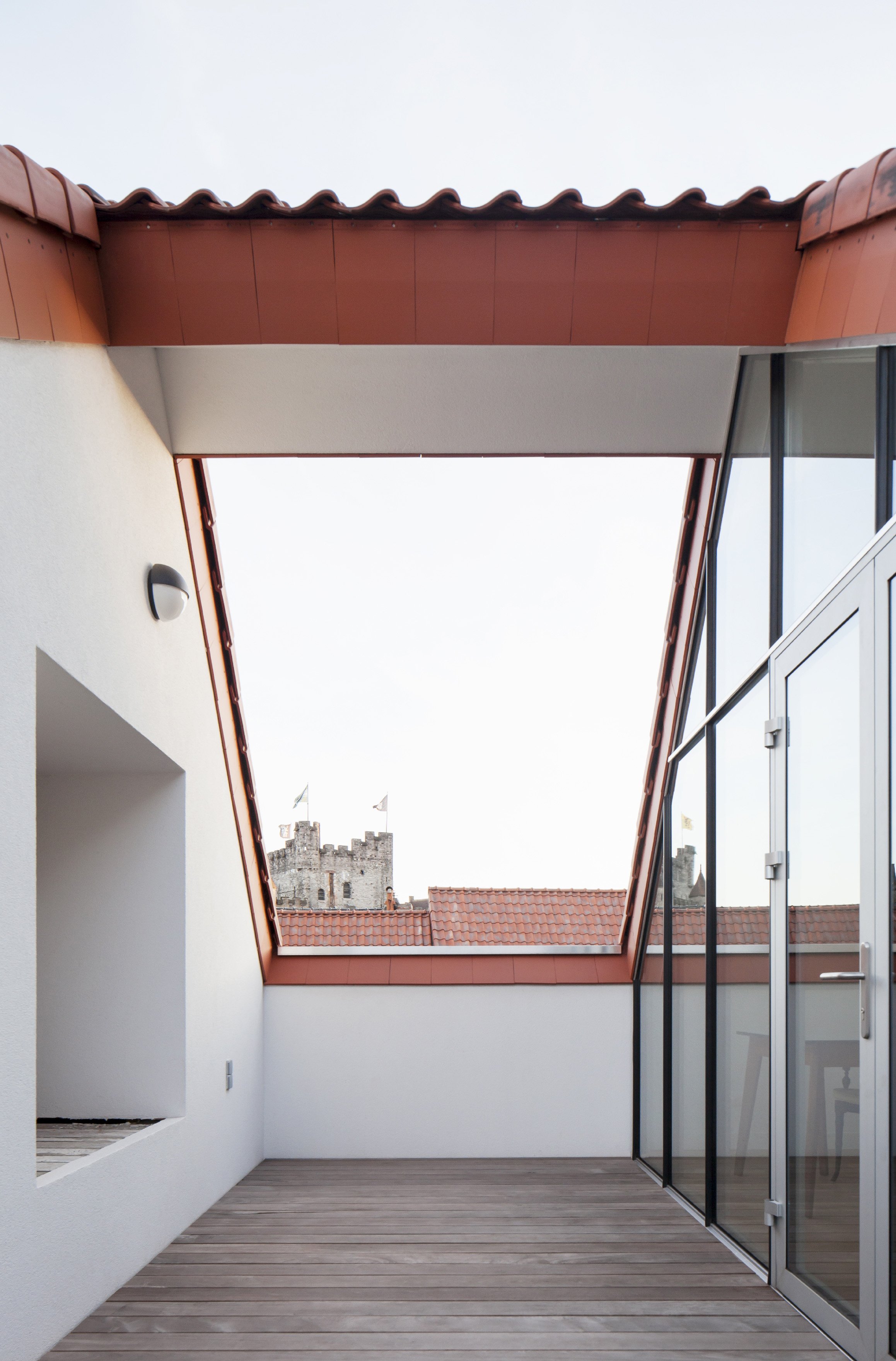cross foto roof-01.jpg
