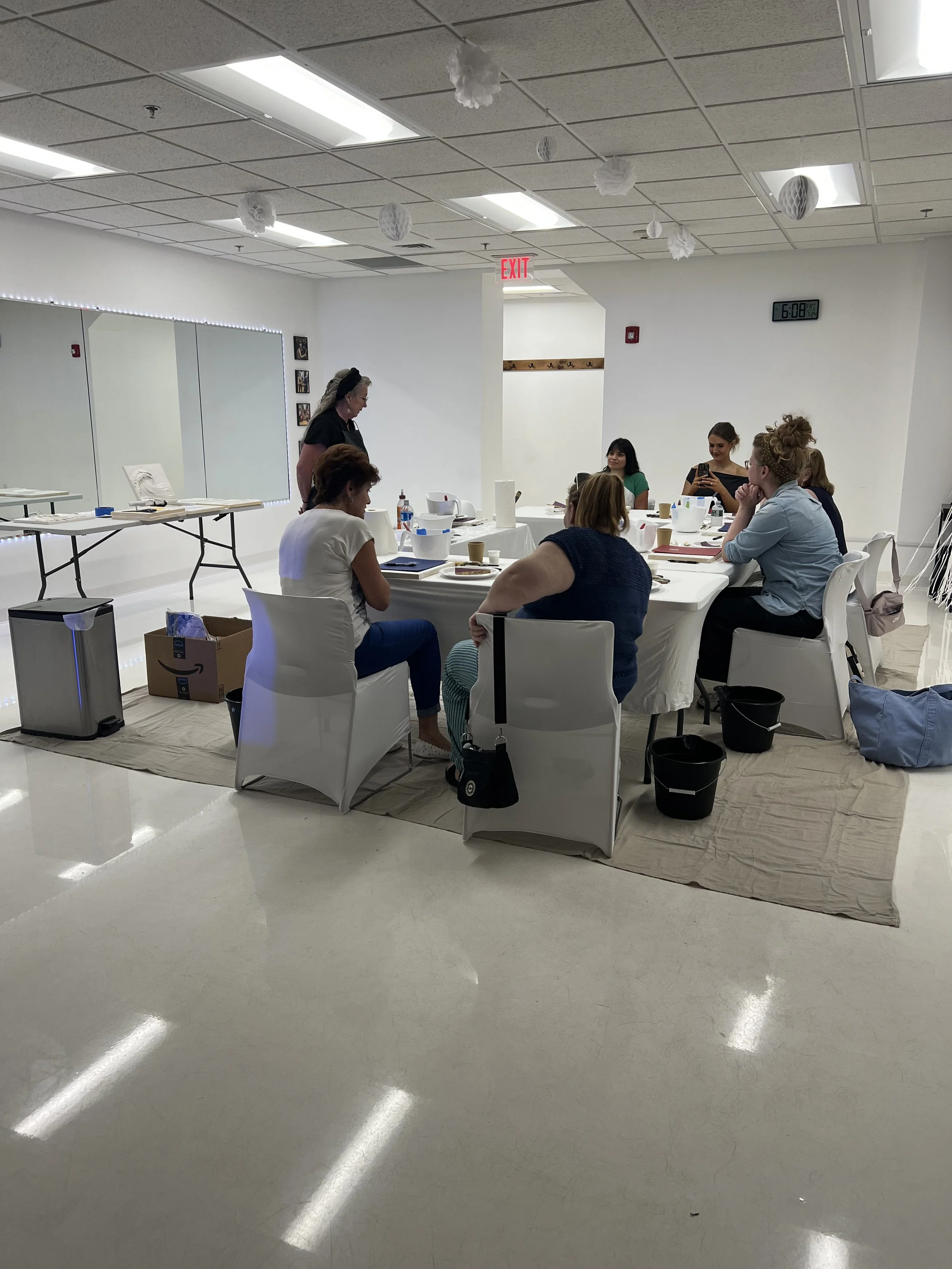 Community Art Class