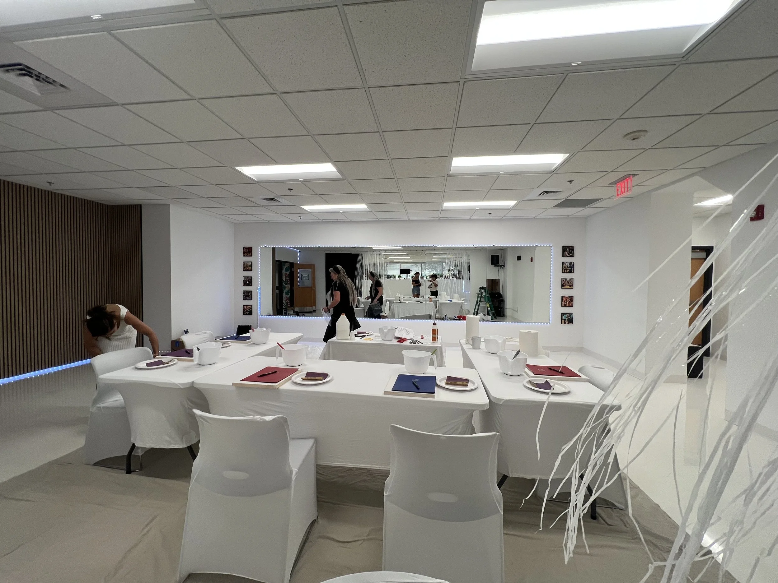 Community Art Class
